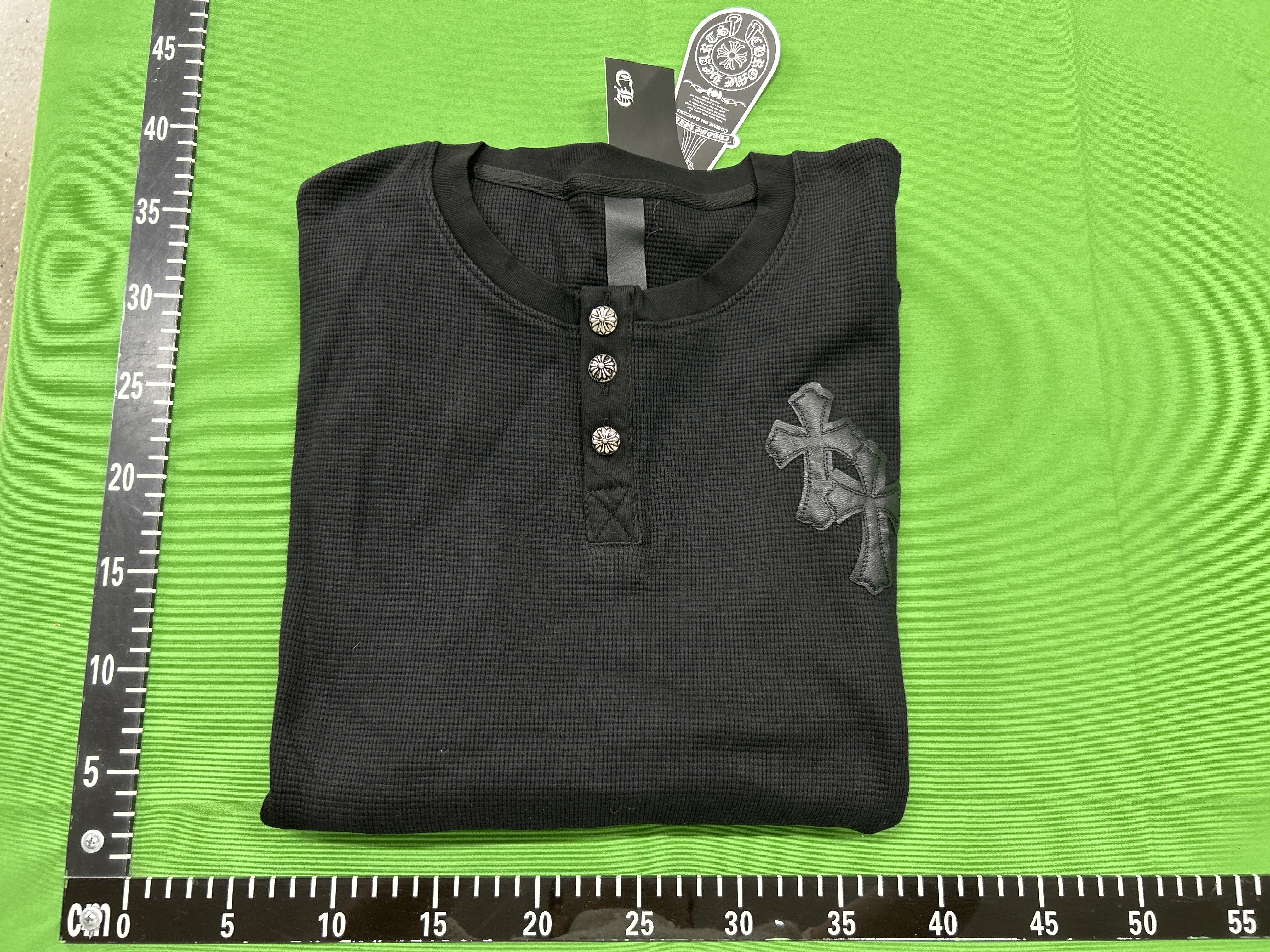 Foto QC 3 de Chrome Hearts Shirt Waffle Knit Leather Cross Patch Black
