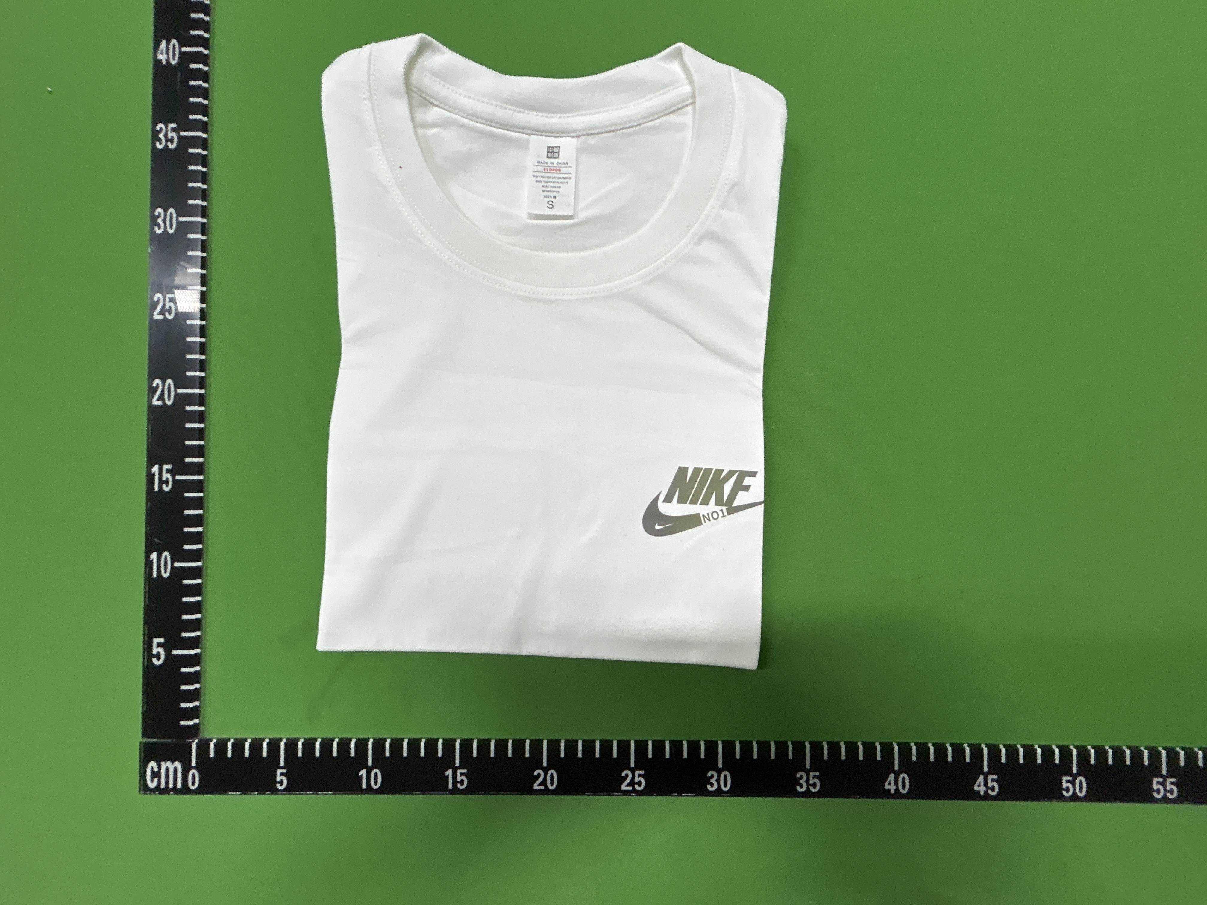 Foto QC 1 de Nike T-shirt Colorful Swoosh Logo Black