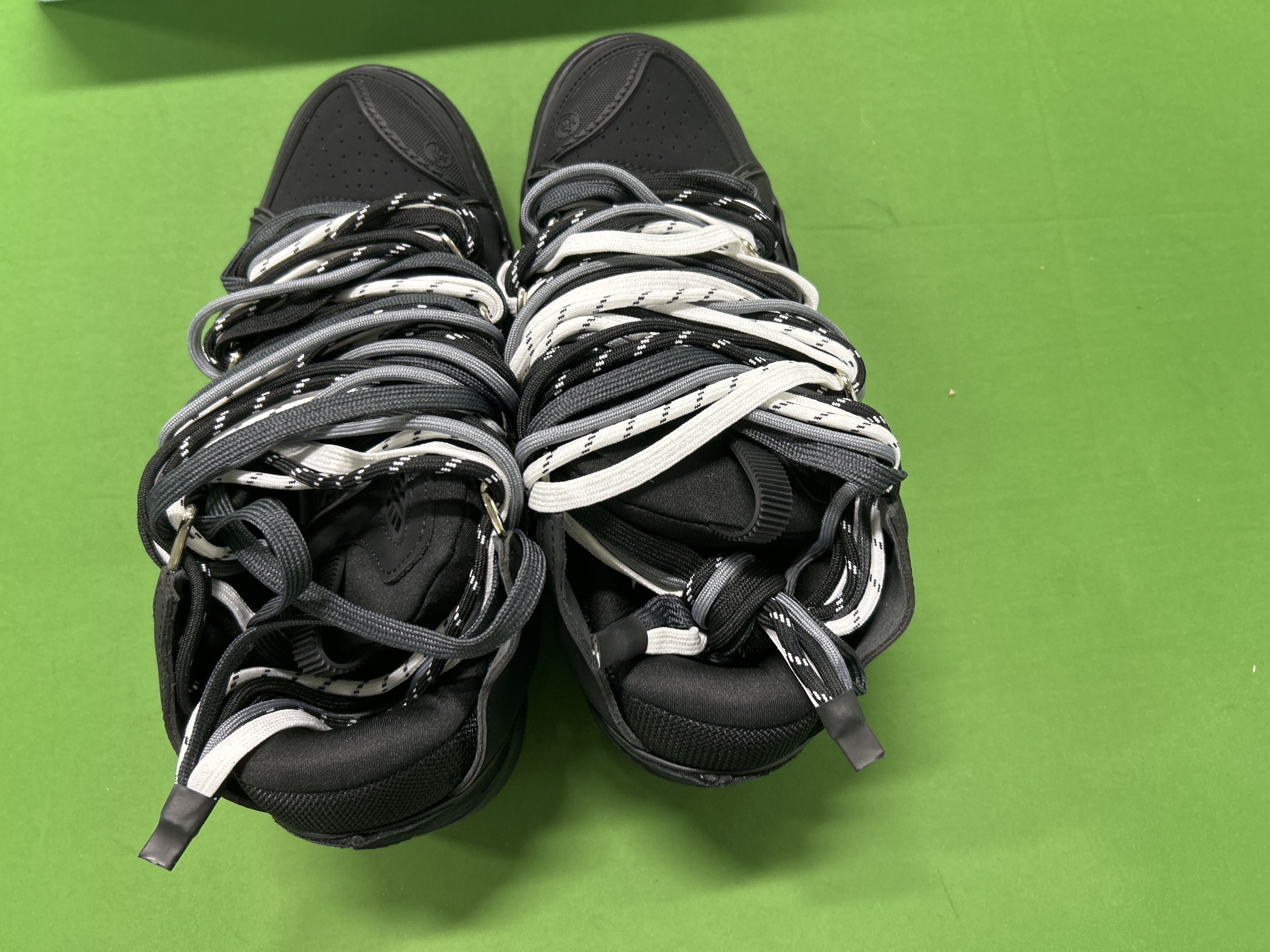 Foto QC 3 de Lanvin Curb Low Triple Black