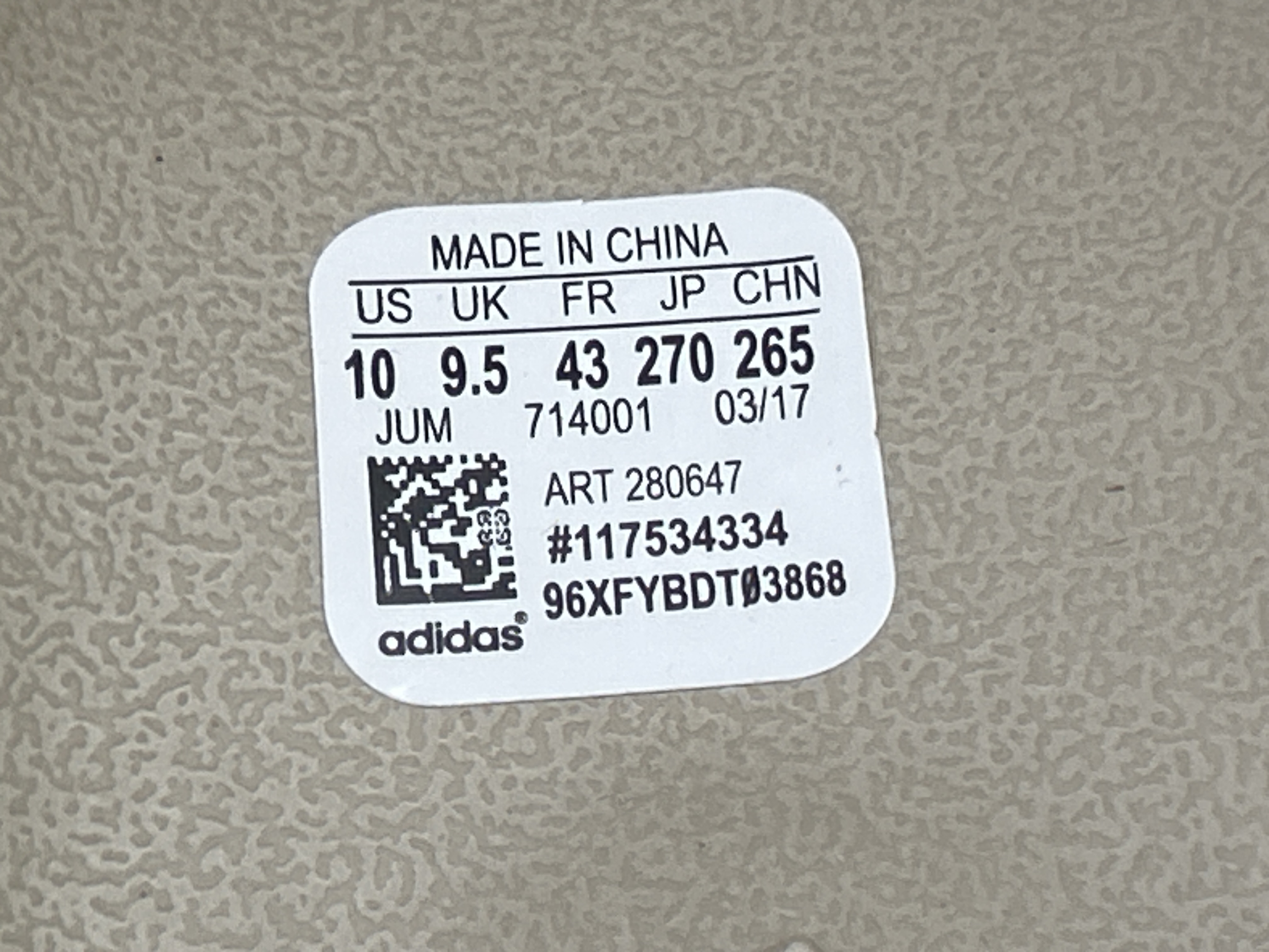 Foto QC 4 de adidas Yeezy Foam Runner MX Sand Grey GY3969
