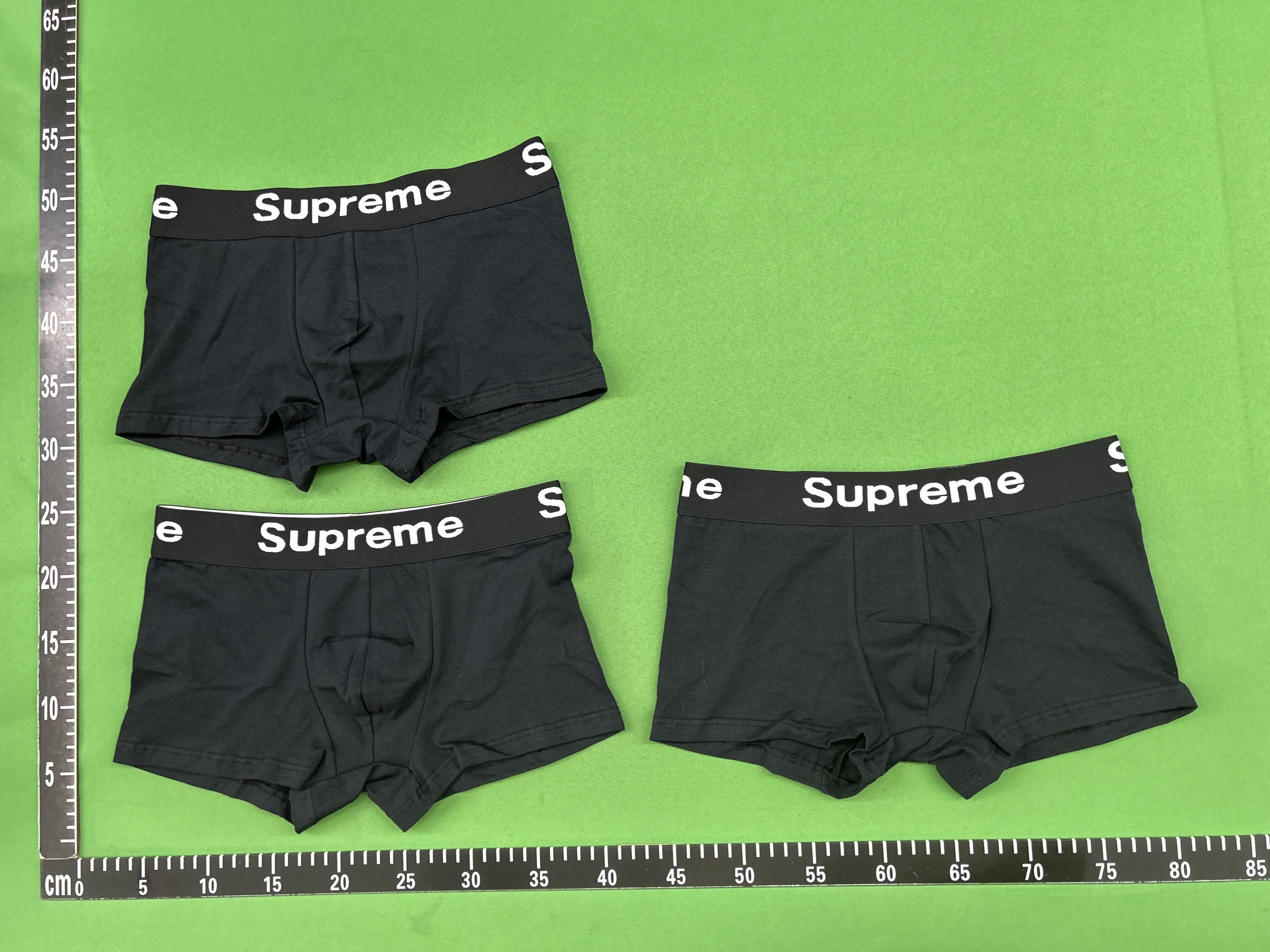 Foto QC 8 de Supreme Underwear Cotton Boxer Briefs Red