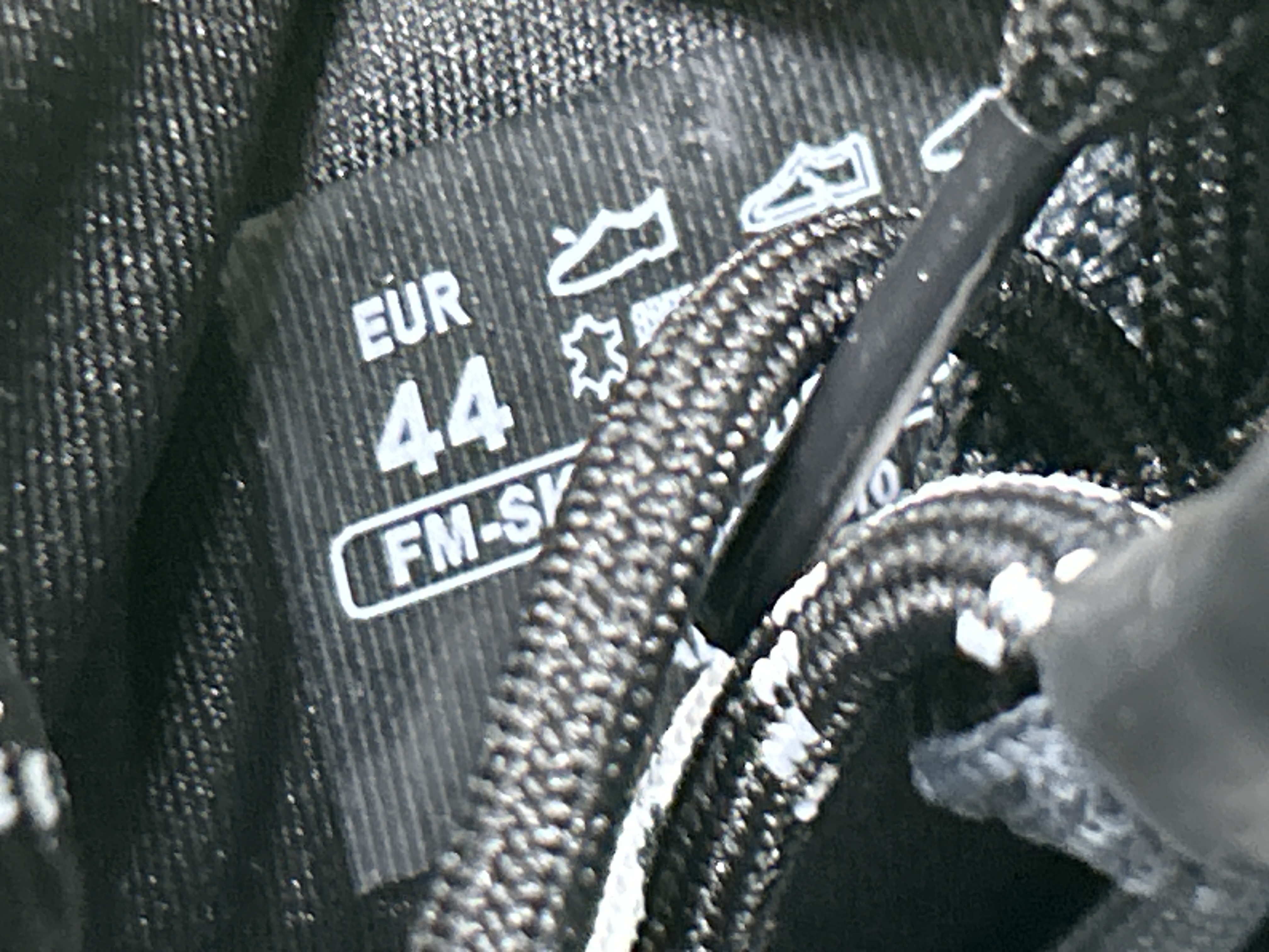 Foto QC 8 de Lanvin Curb Low Triple Black