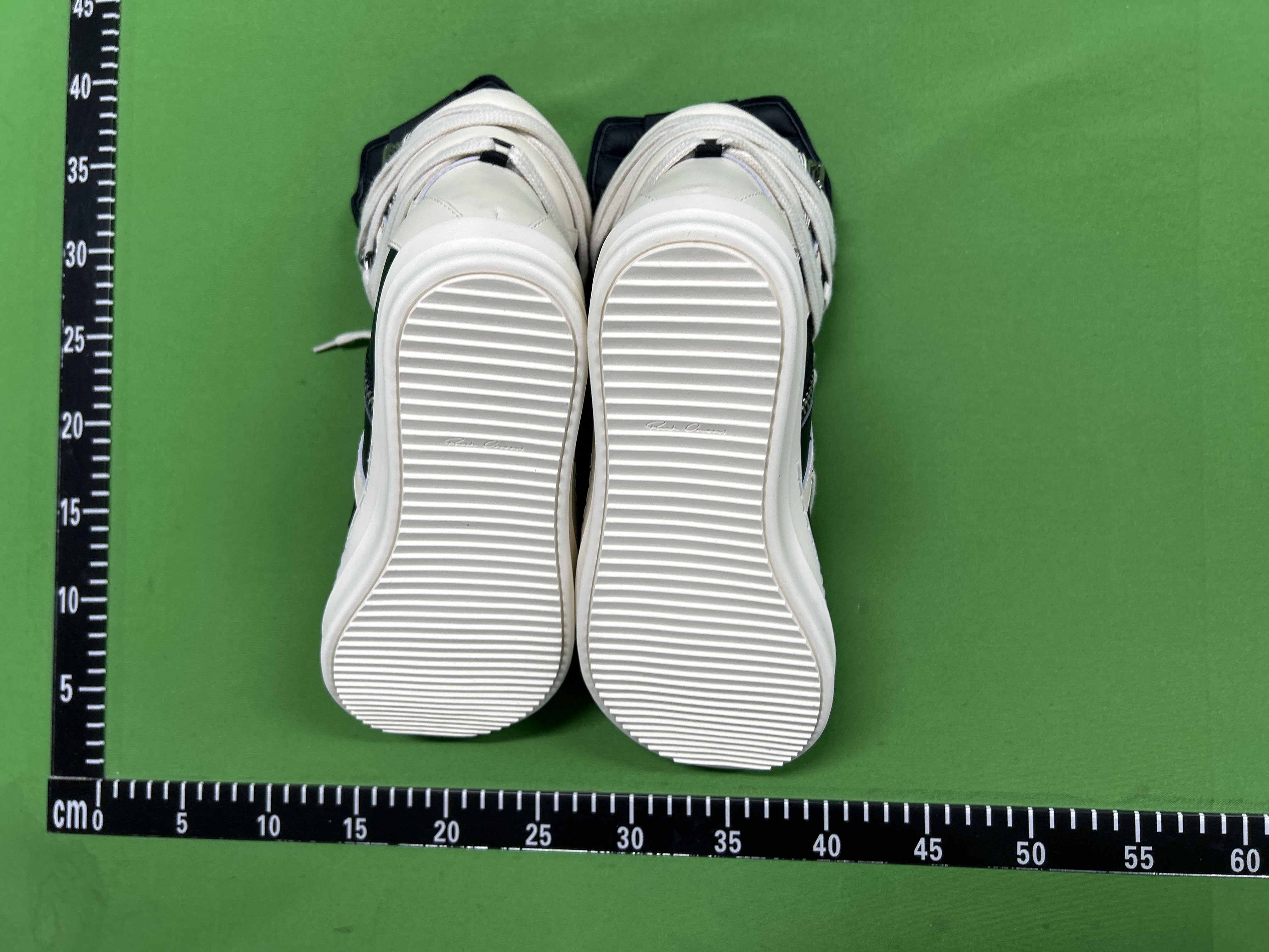 Foto QC 6 de Rick Owens Vintage Sneaks High Black Milk RU02B2897-LPO-911