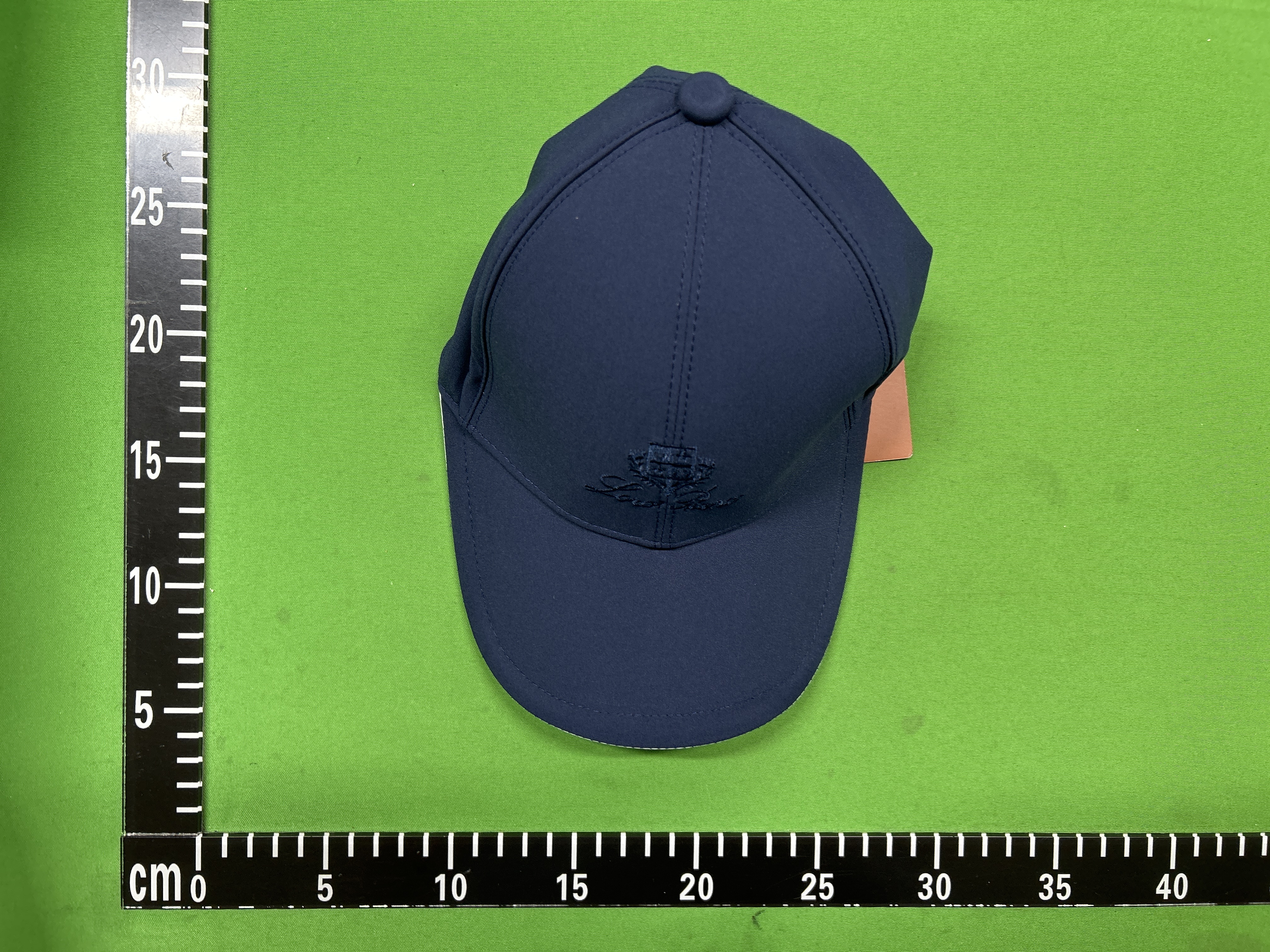 Foto QC 7 de Loro Piana Crest Logo Cap White