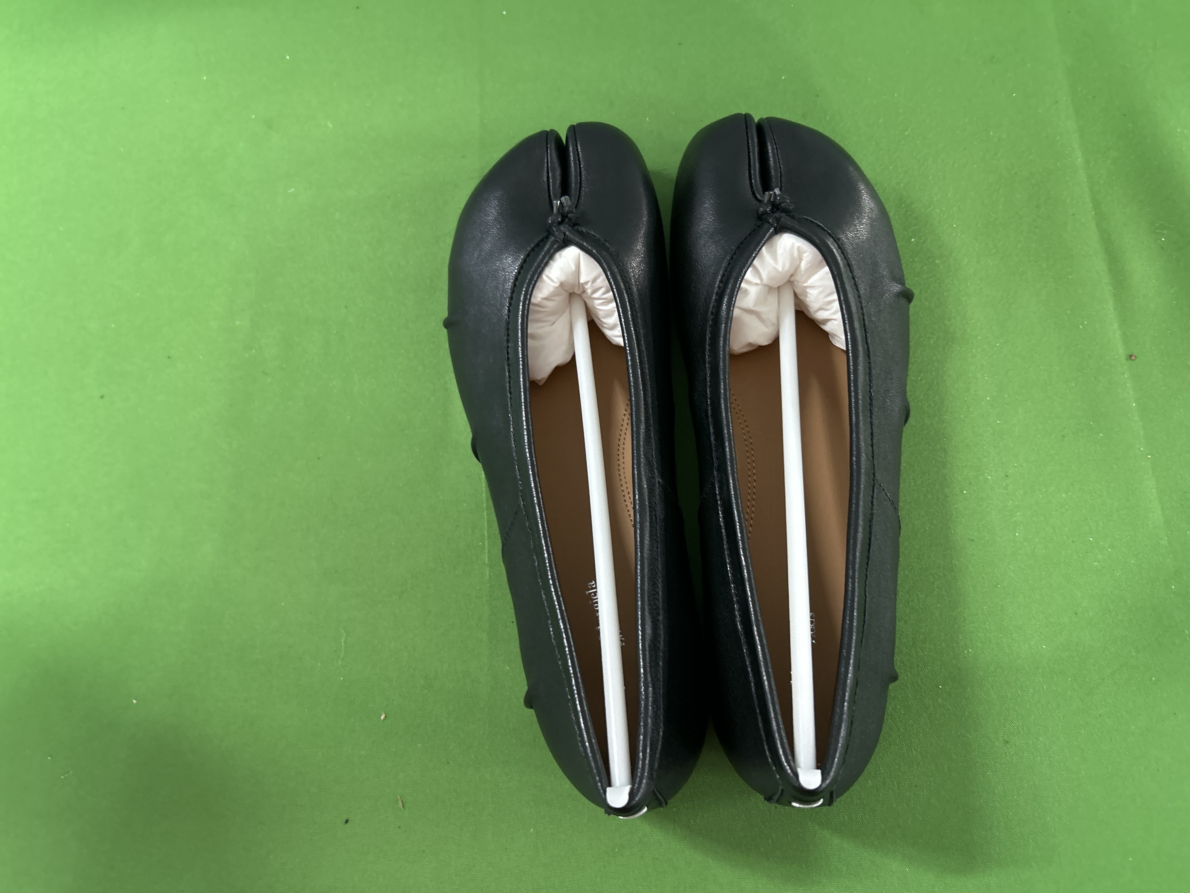 Foto QC 3 de MM6 Maison Margiela Tabi Ballet Flats Leather Split-Toe Black
