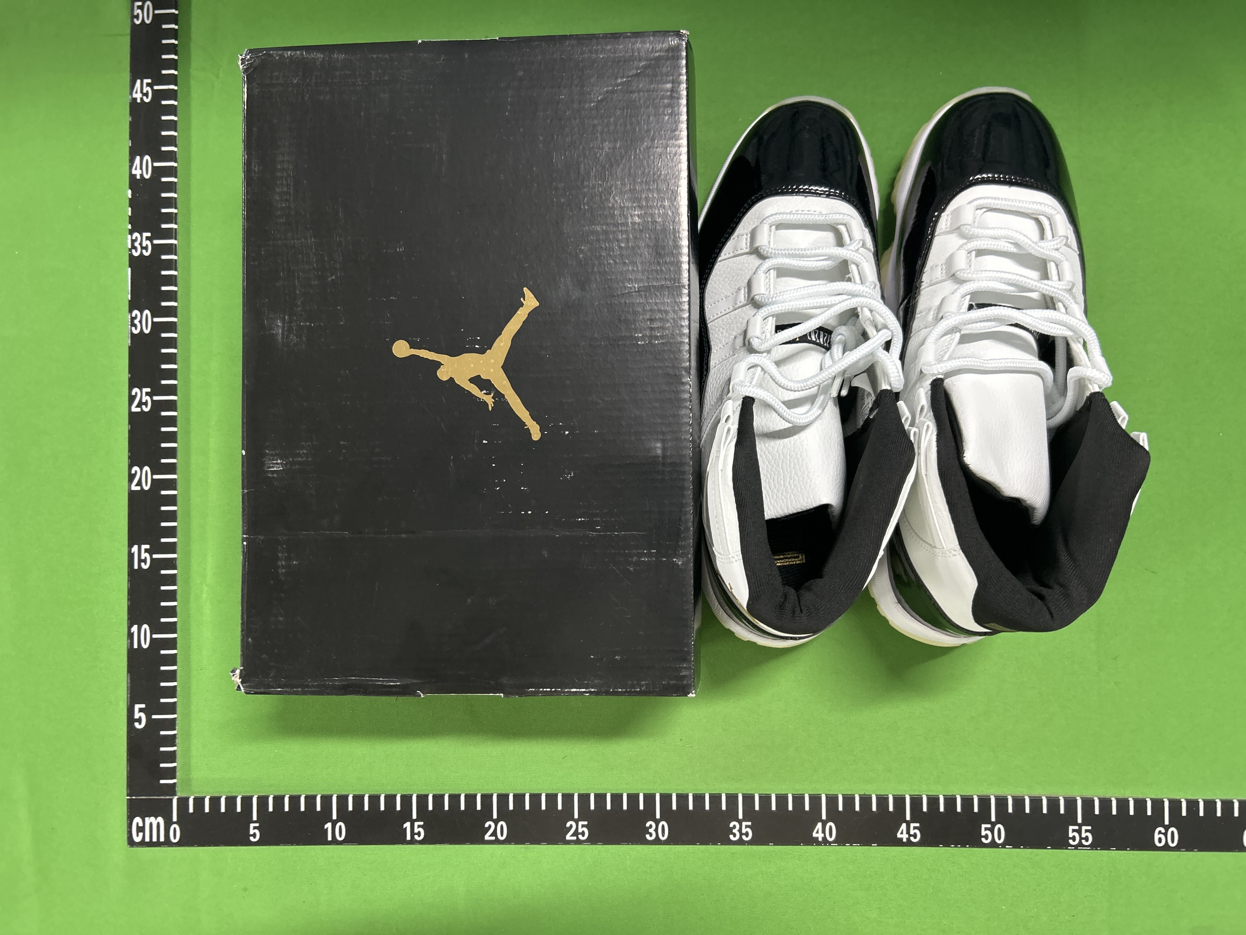 Foto QC 8 de Jordan 11 Retro Gamma Blue 378037-006