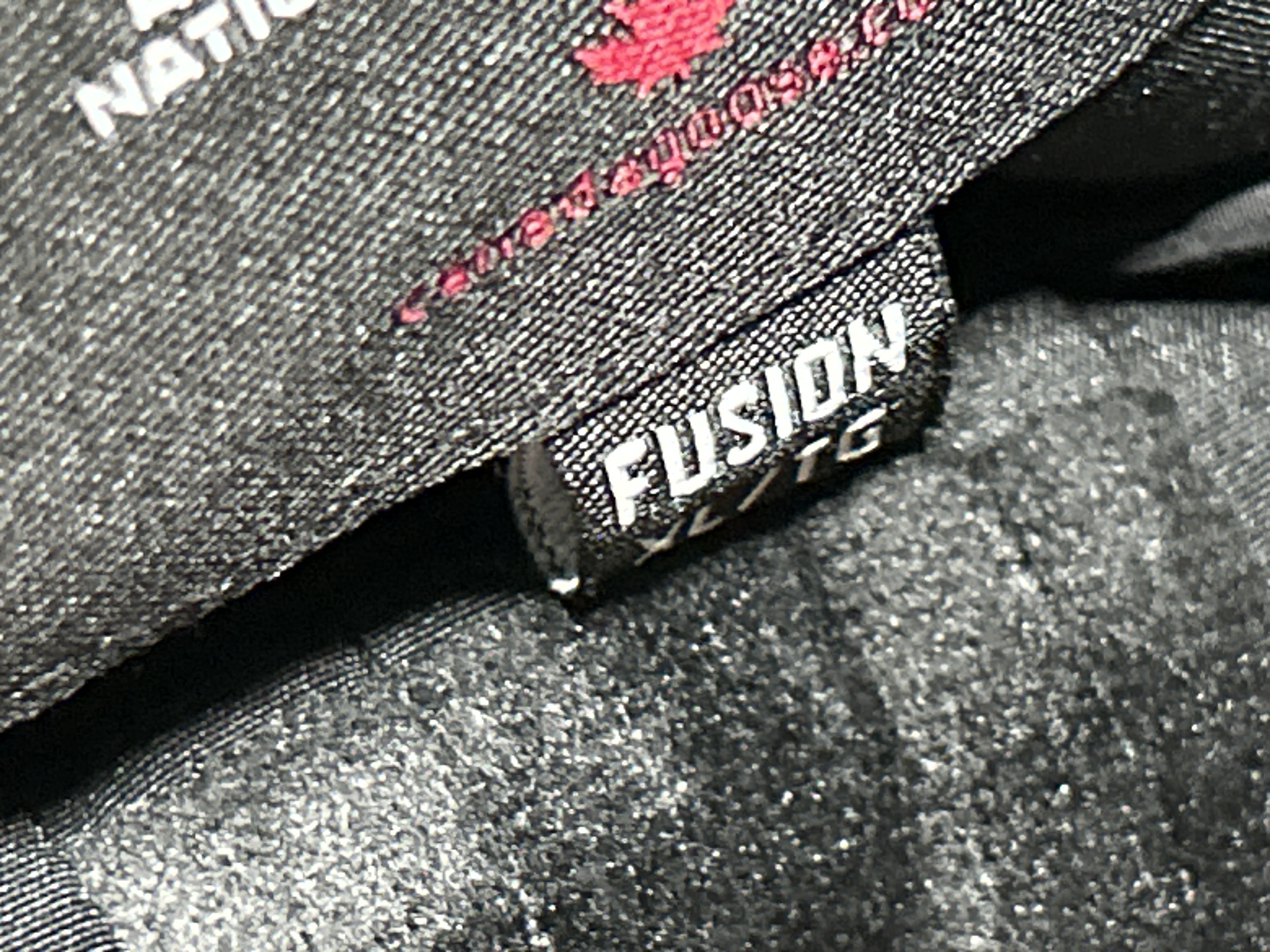 Foto QC 3 de Canada Goose Wyndham Down Jacket Fur Trim Grey