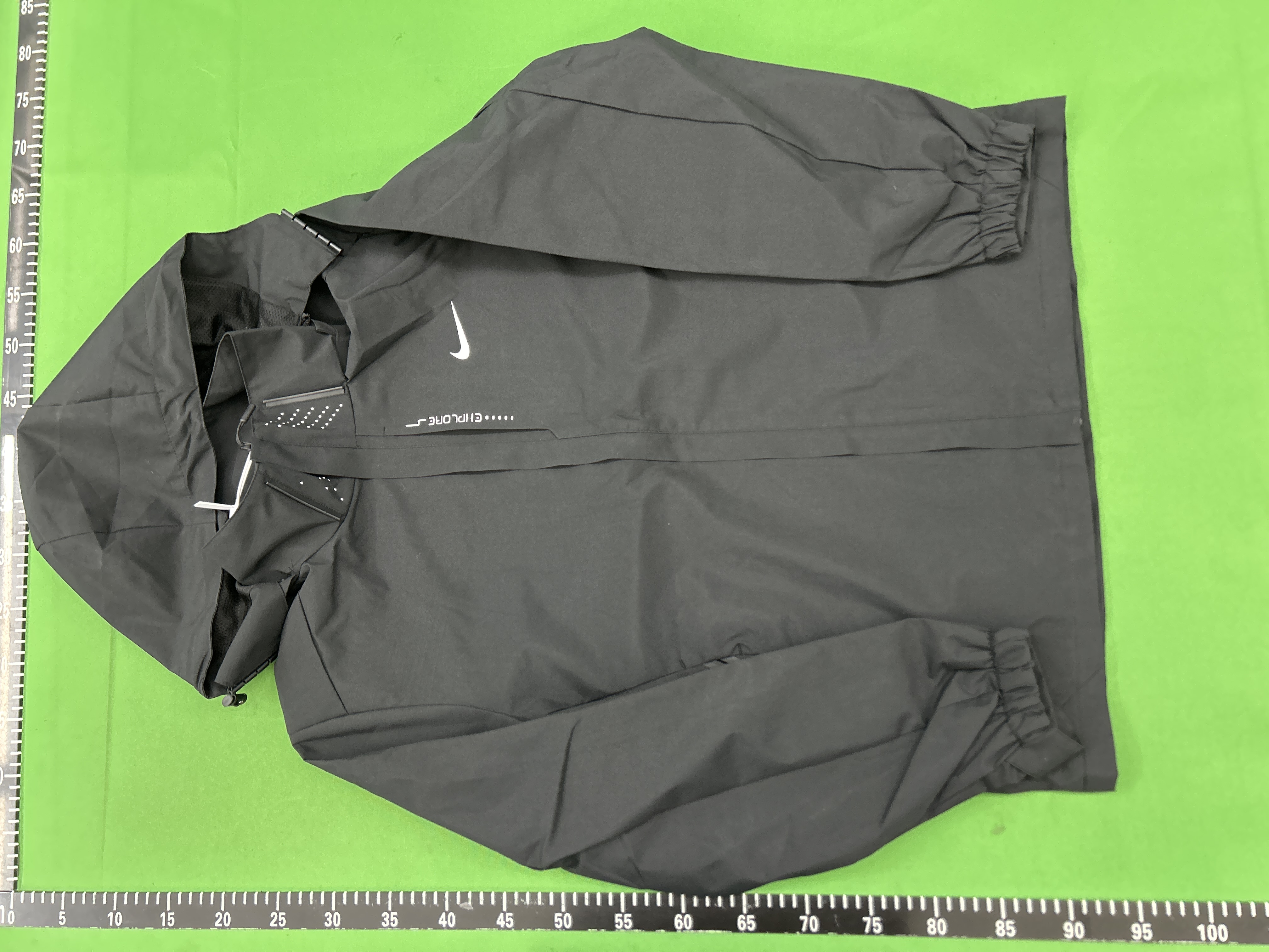 Foto QC 3 de Under Armour Jacket Windbreaker Black