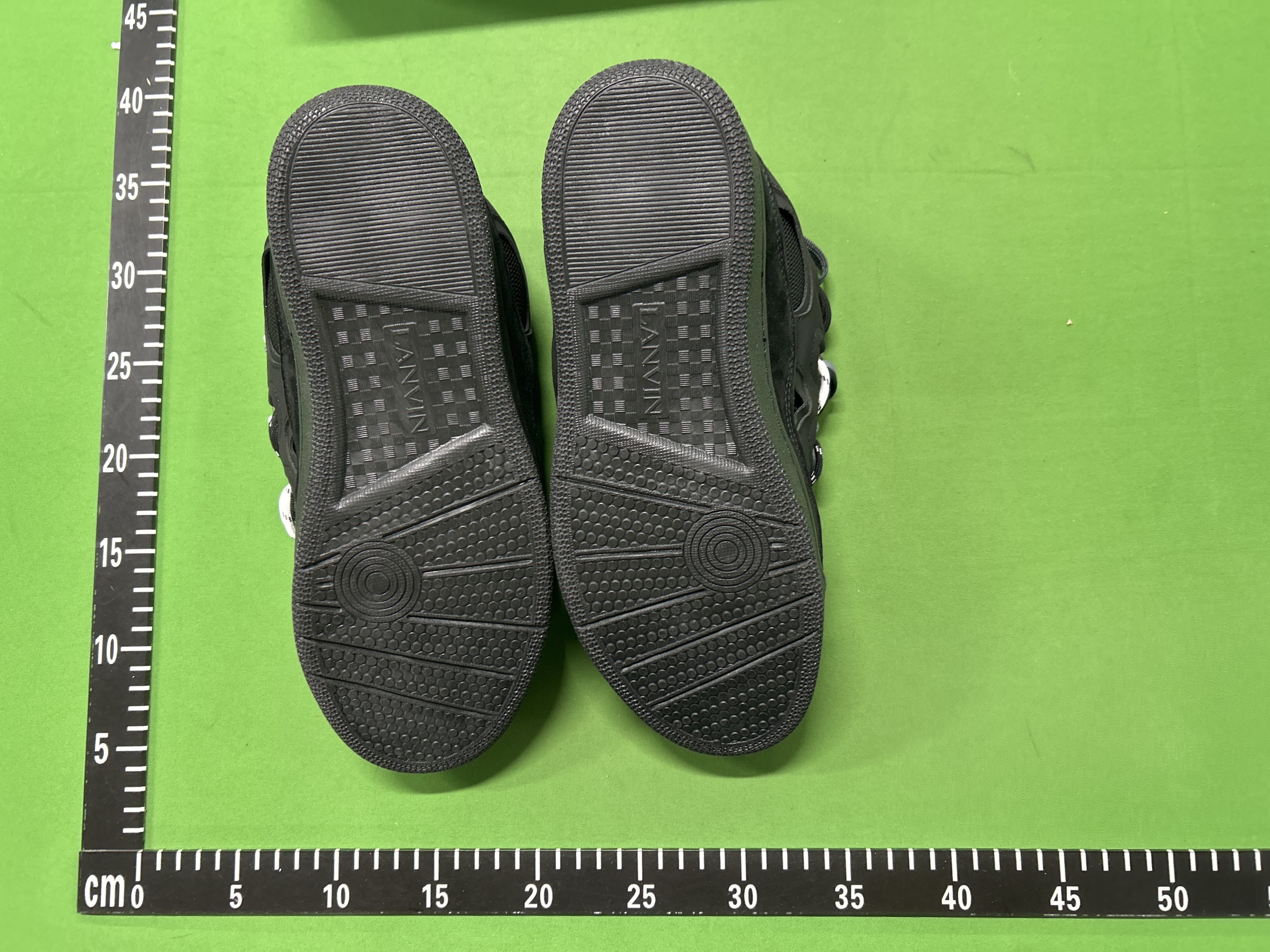 Foto QC 6 de Lanvin Curb Low Triple Black