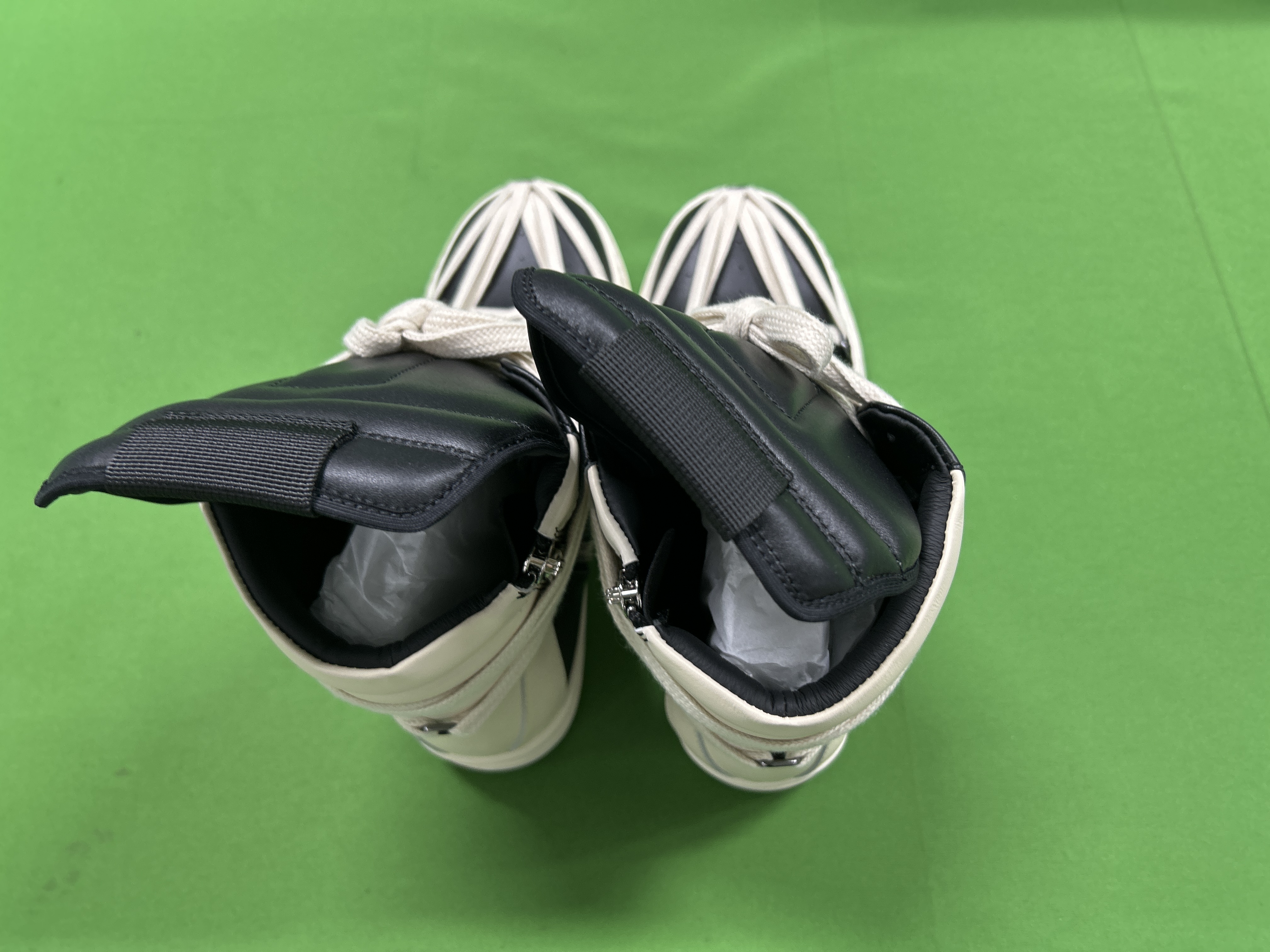 Foto QC 3 de Rick Owens Vintage Sneaks High Black Milk RU02B2897-LPO-911