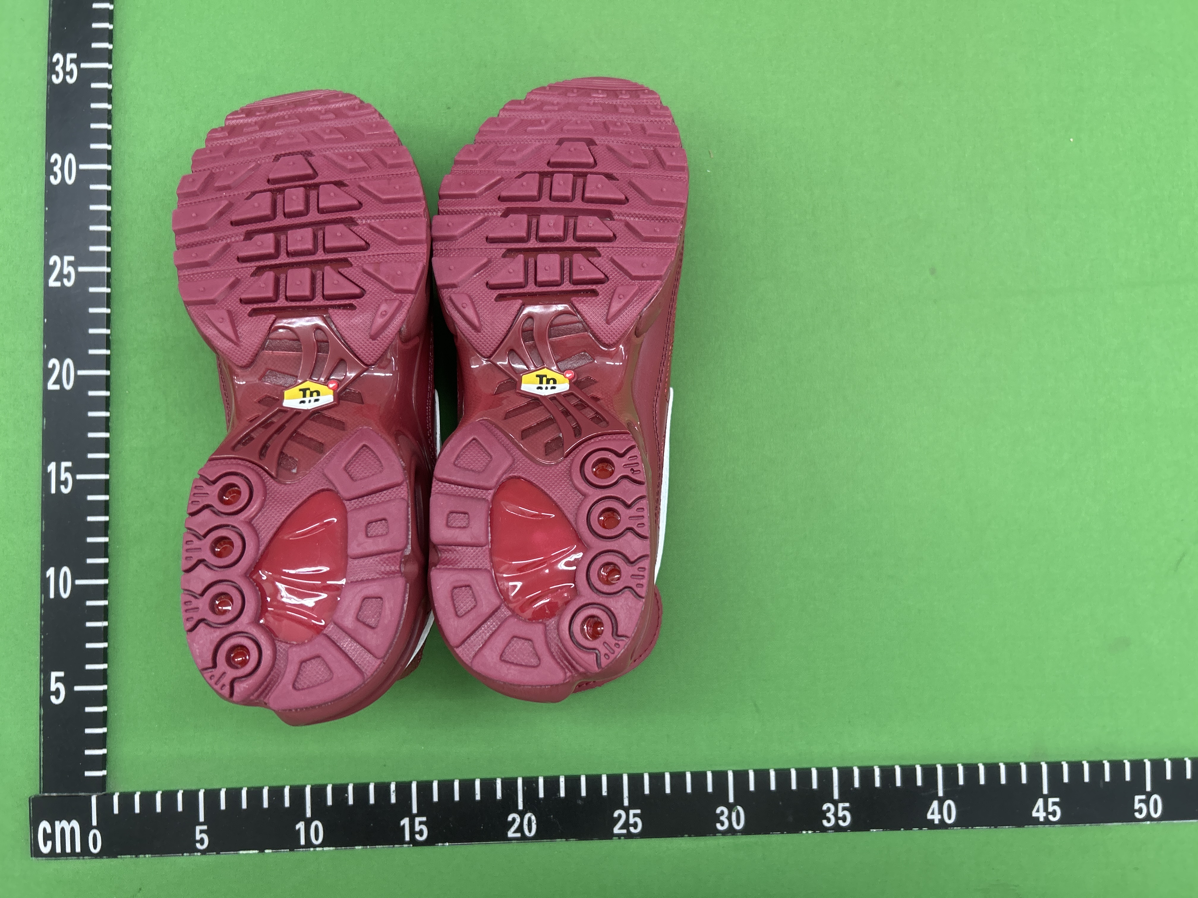 Foto QC 7 de Nike Air Max Plus Tiempo Team Red HM6850-600