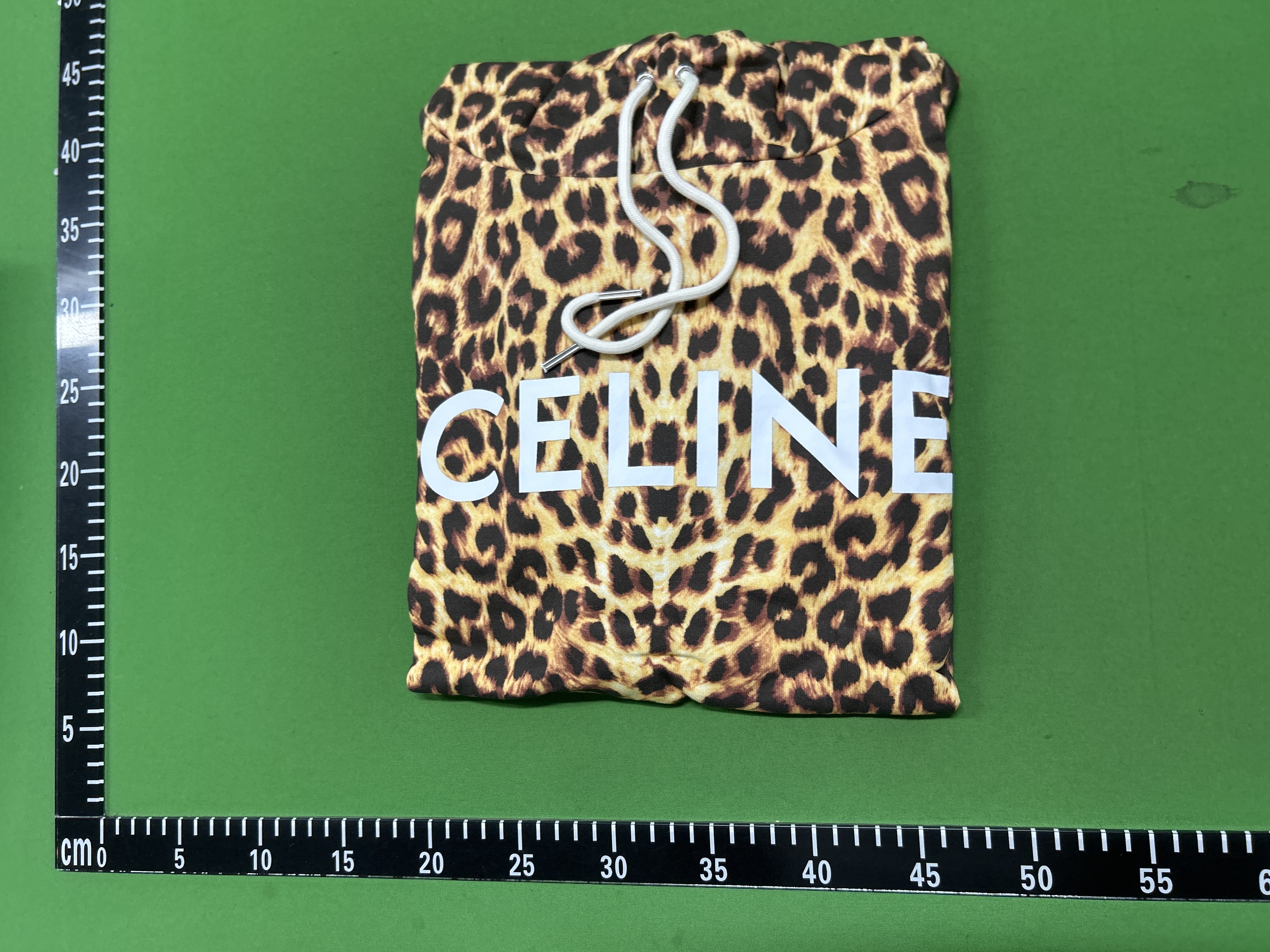 Foto QC 1 de Celine Hoodie Logo Leopard Print