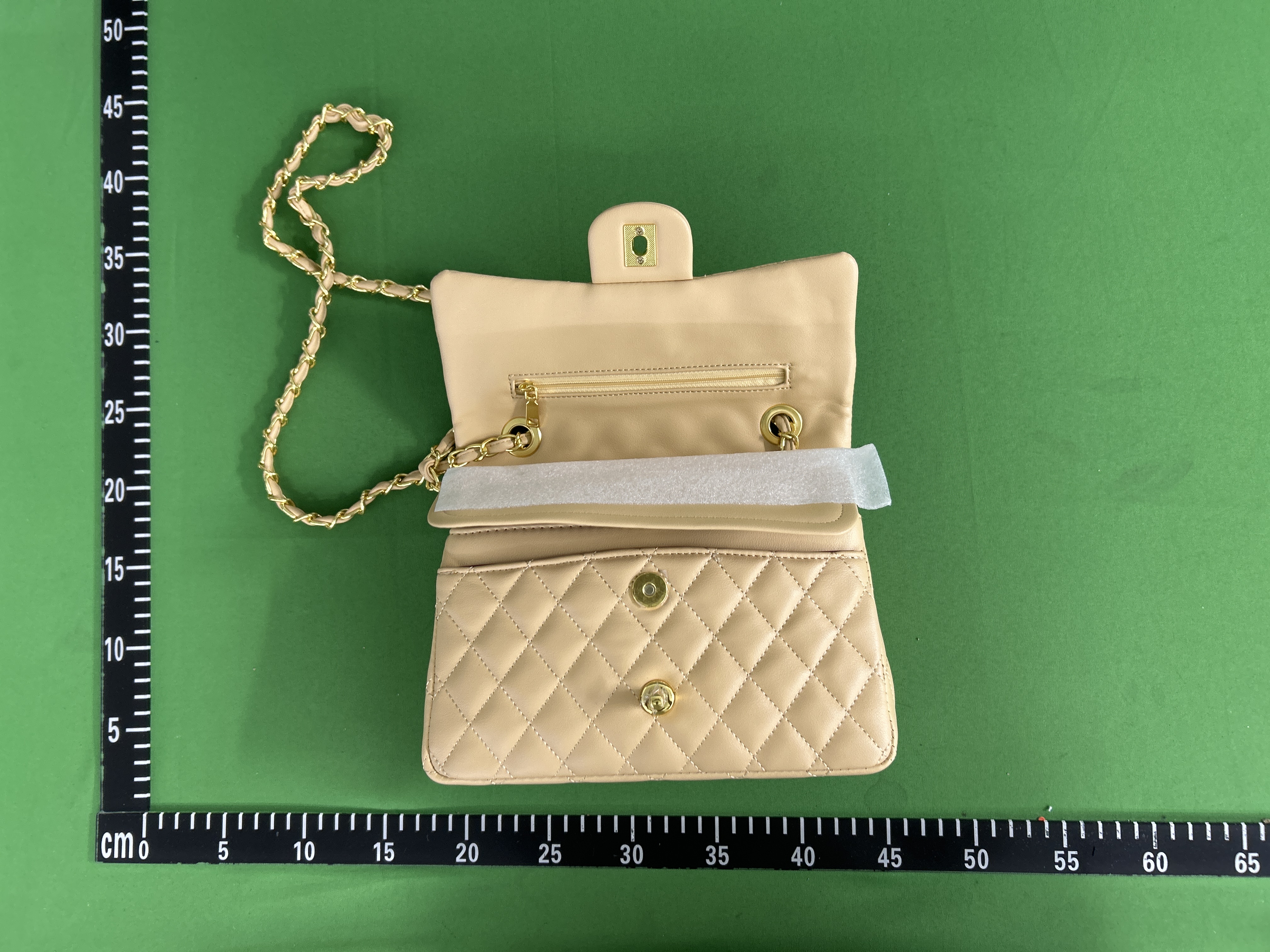 Foto QC 1 de Chanel Classic Flap 25 Black Lambskin