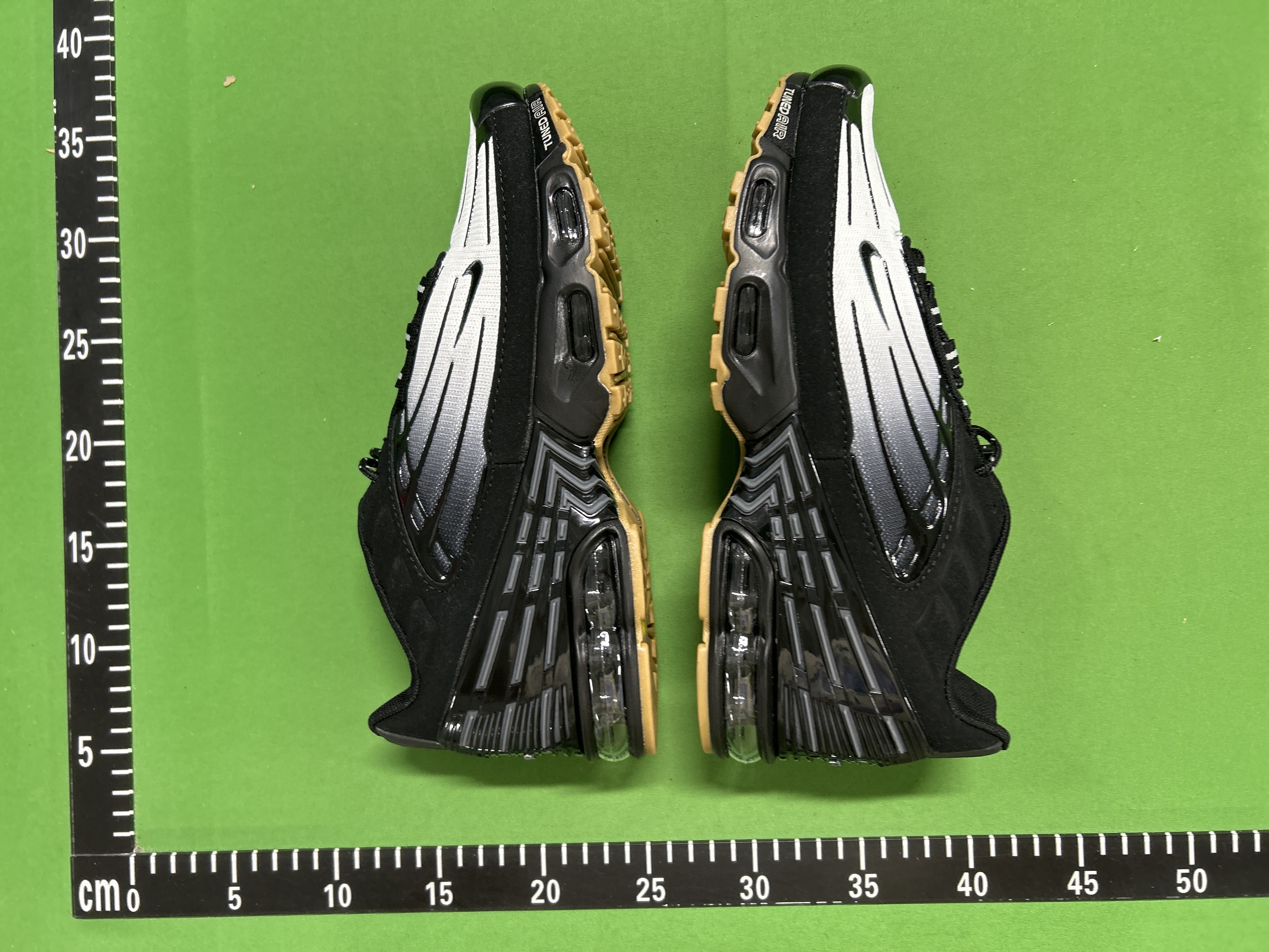 Foto QC 5 de Nike Air Max Plus 3 Retro White Black University Red CK6715-101