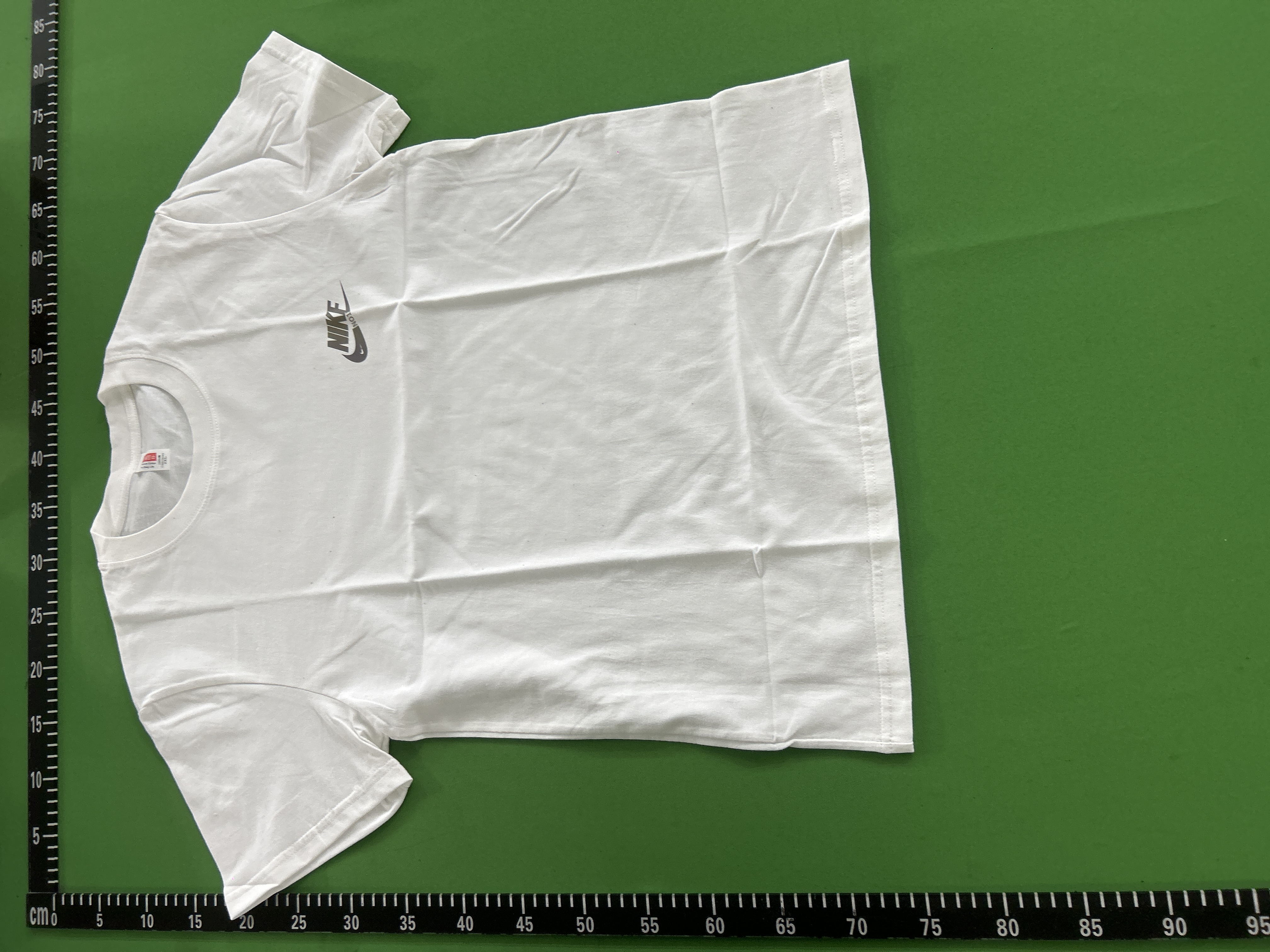 Foto QC 7 de Nike T-shirt Colorful Swoosh Logo Black