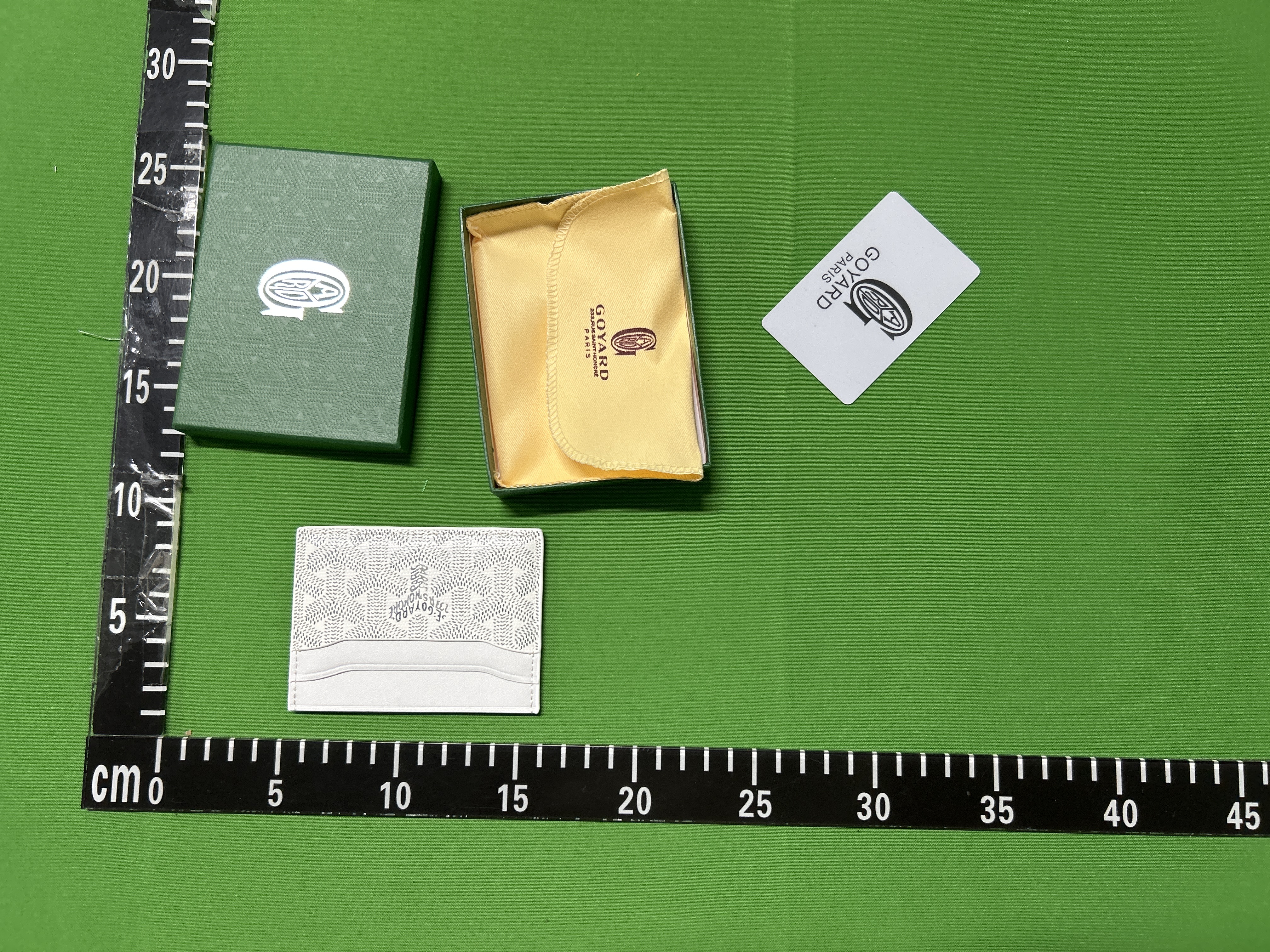 Foto QC 1 de Goyard Saint Sulpice Card Holder Goyardine Burgundy