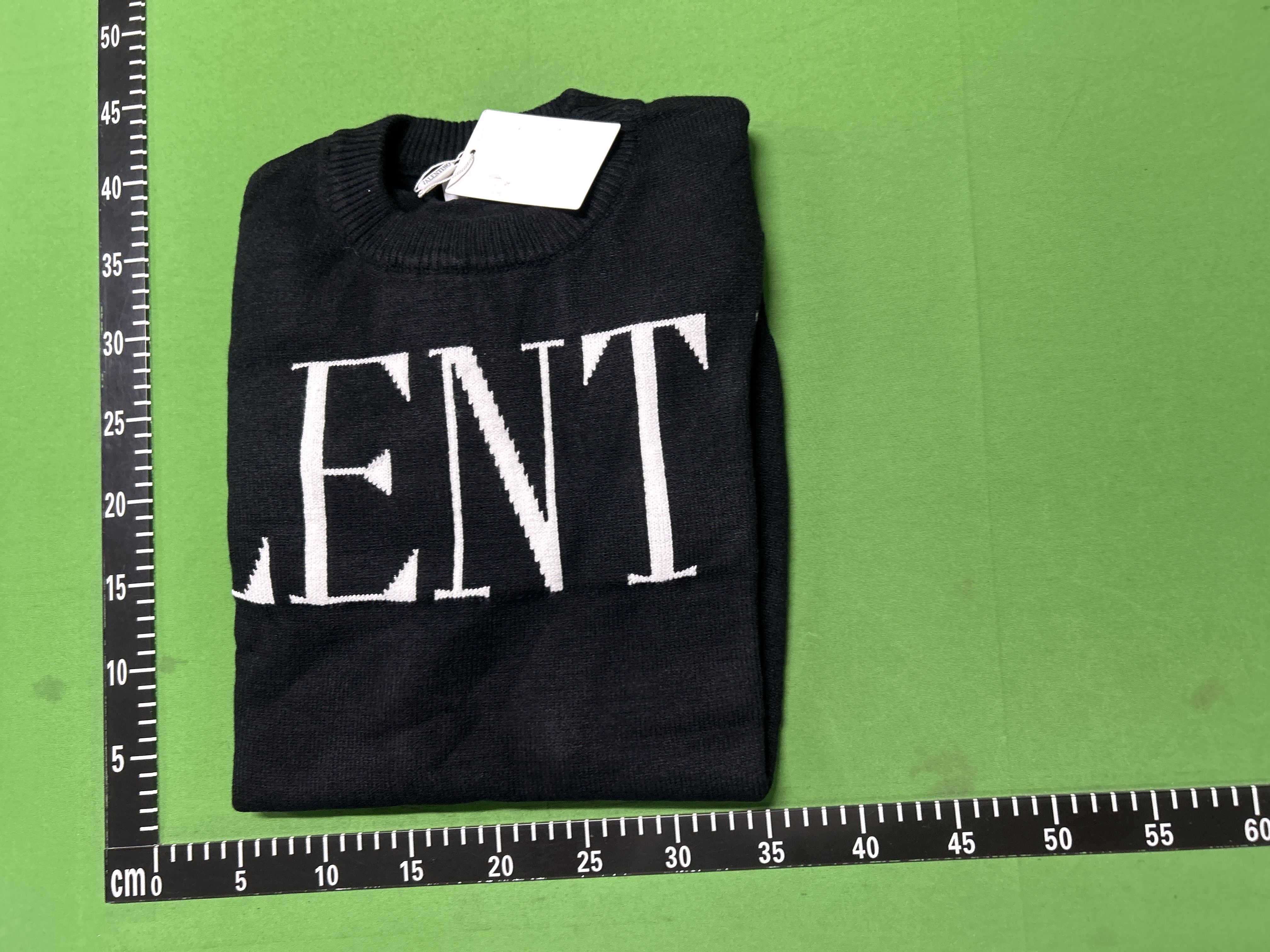 Foto QC 1 de Givenchy x Disney Oswald the Lucky Rabbit Crewneck Sweater Logo Knit Grey