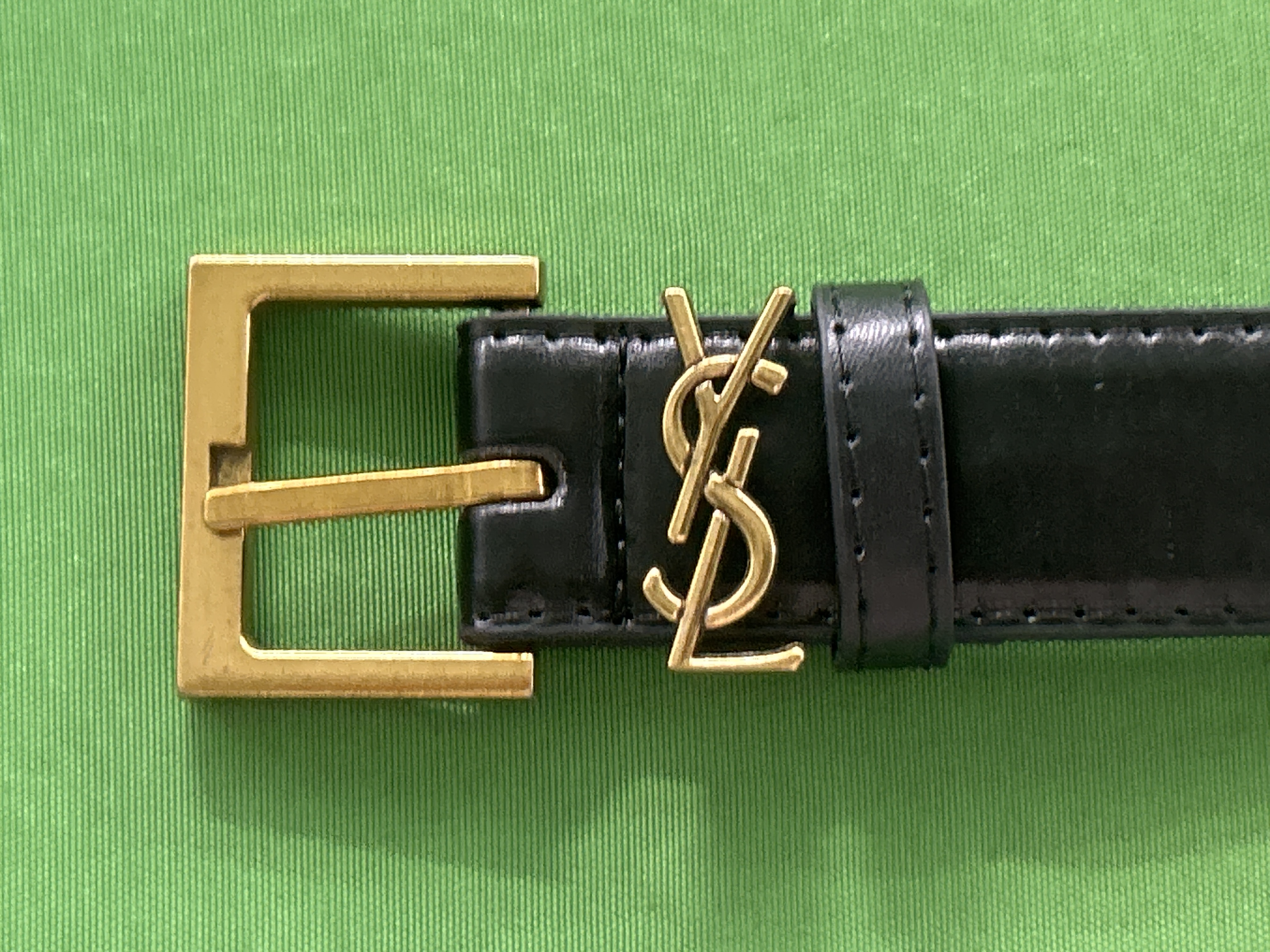 Foto QC 1 de Saint Laurent Monogram Pin Buckle Belt Black Leather