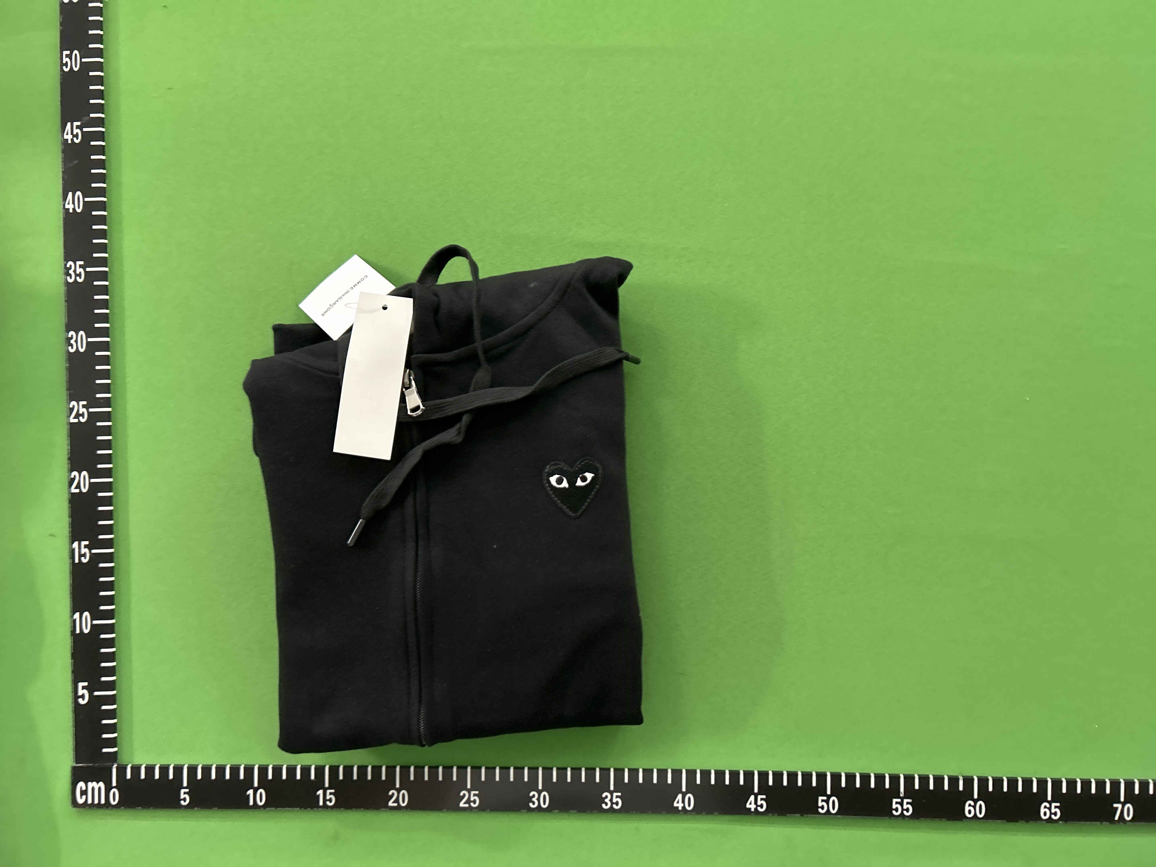 Foto QC 1 de Comme des Garçons PLAY Hoodie Black Heart Grey