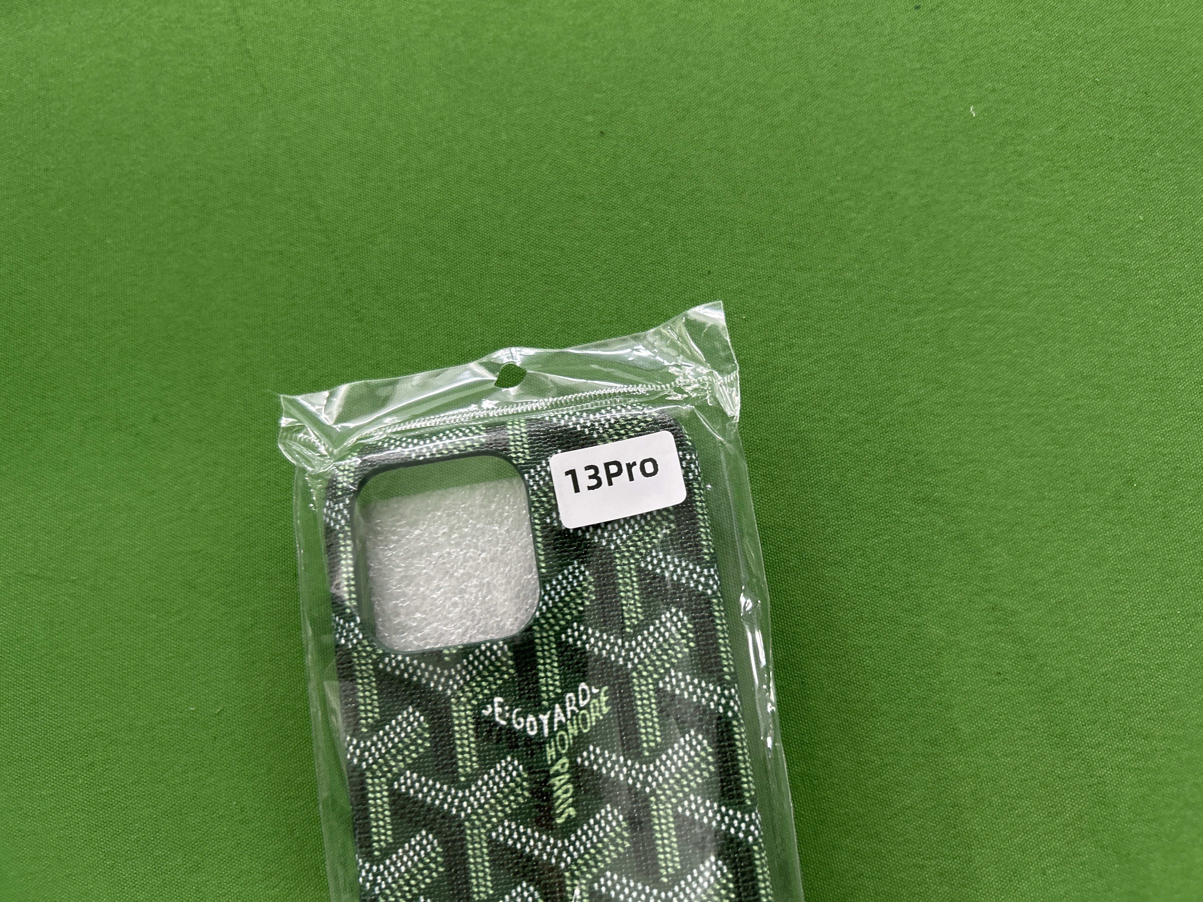 Foto QC 8 de Goyard Goyardine Phone Case for iPhone 14 Pro Pink