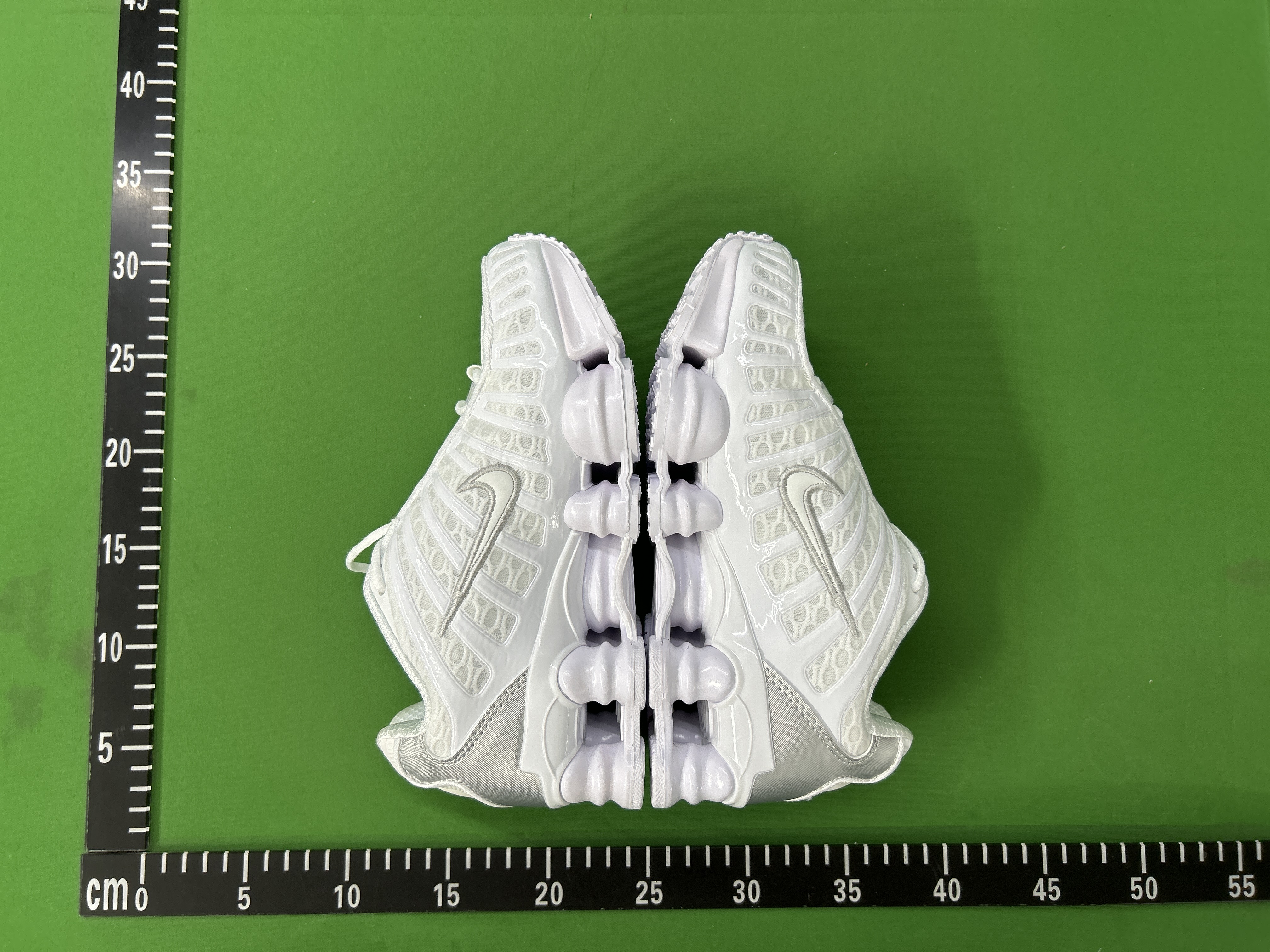 Foto QC 6 de Nike Shox TL Retro Light Bone Burgundy Crush IM6013-072