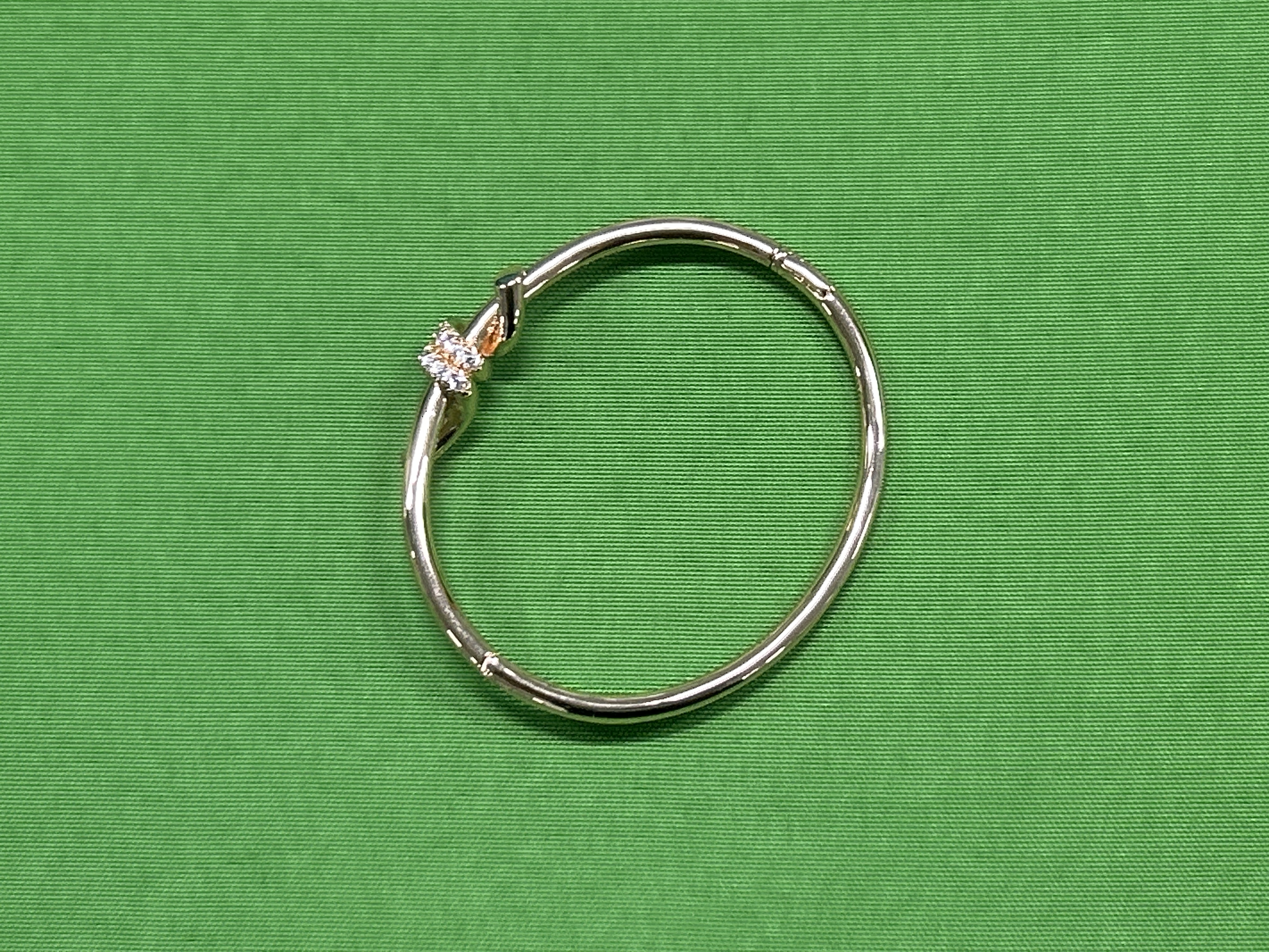 Foto QC 7 de Tiffany & Co. Knot Bracelet White Gold Diamond Silver