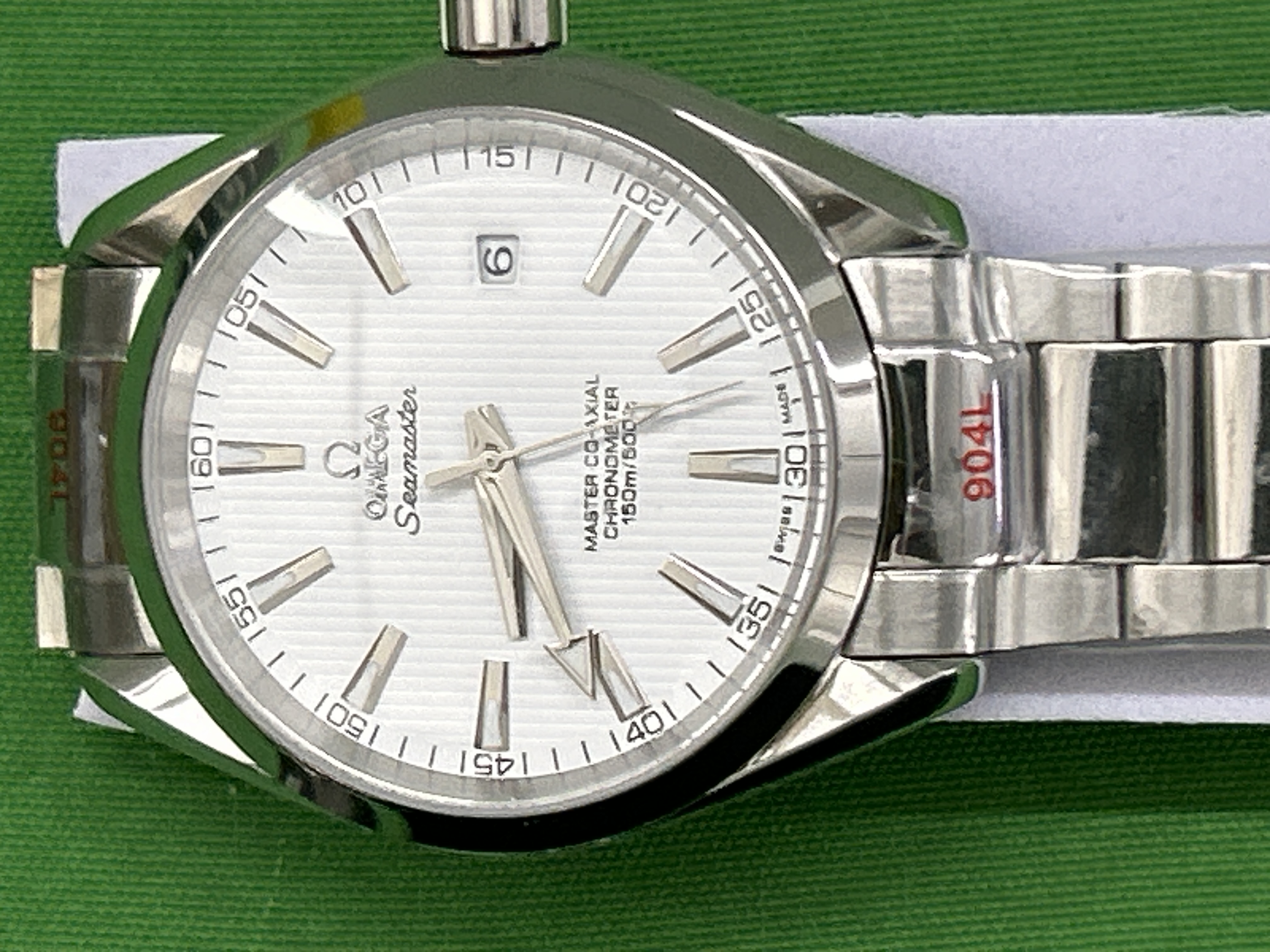 Foto QC 3 de Omega Seamaster Aqua Terra 150M Co-Axial Master Chronometer 41mm 220.10.41.21.01.001