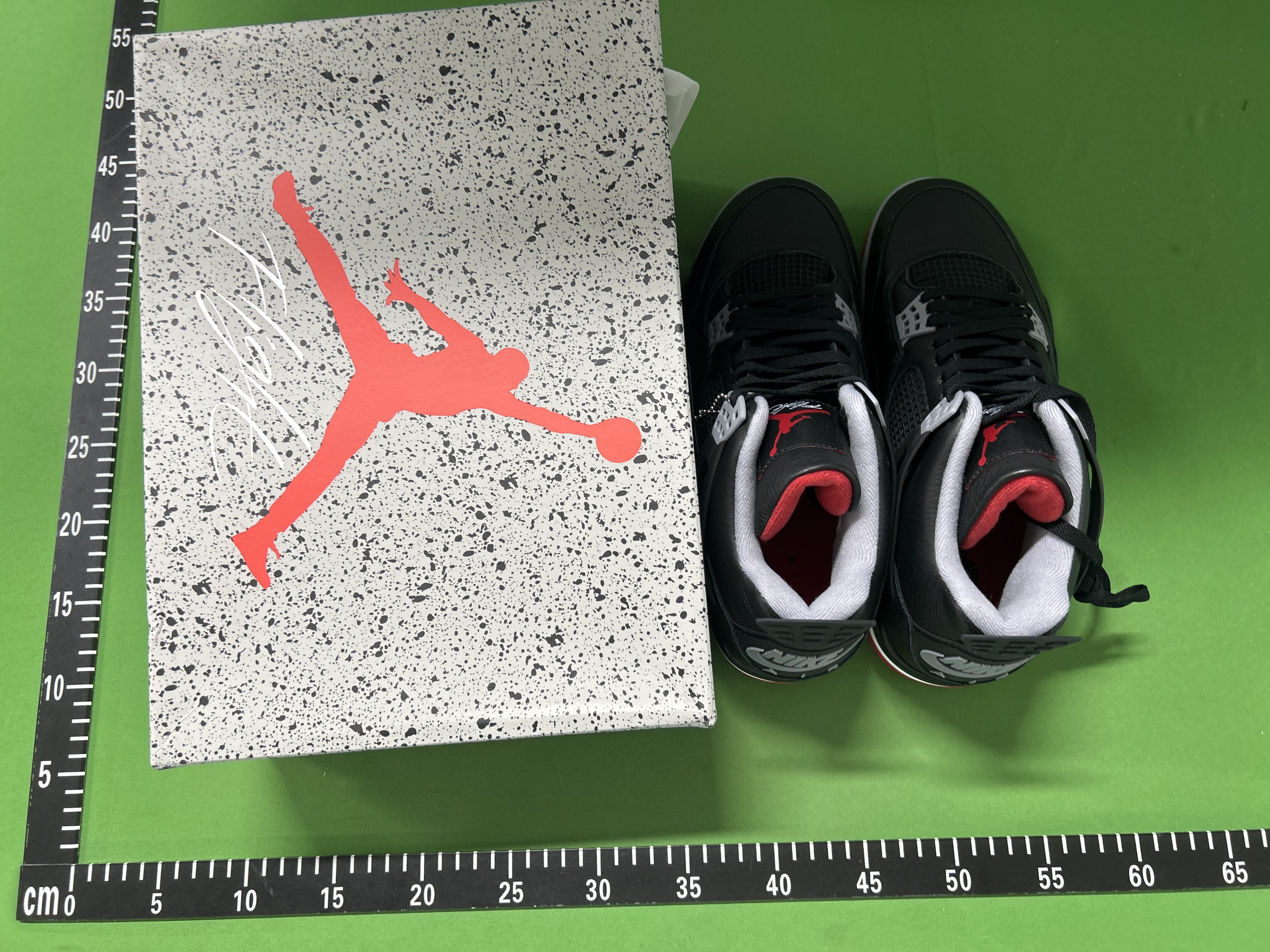 Foto QC 2 de Jordan 11 Retro Gratitude CT8012-170