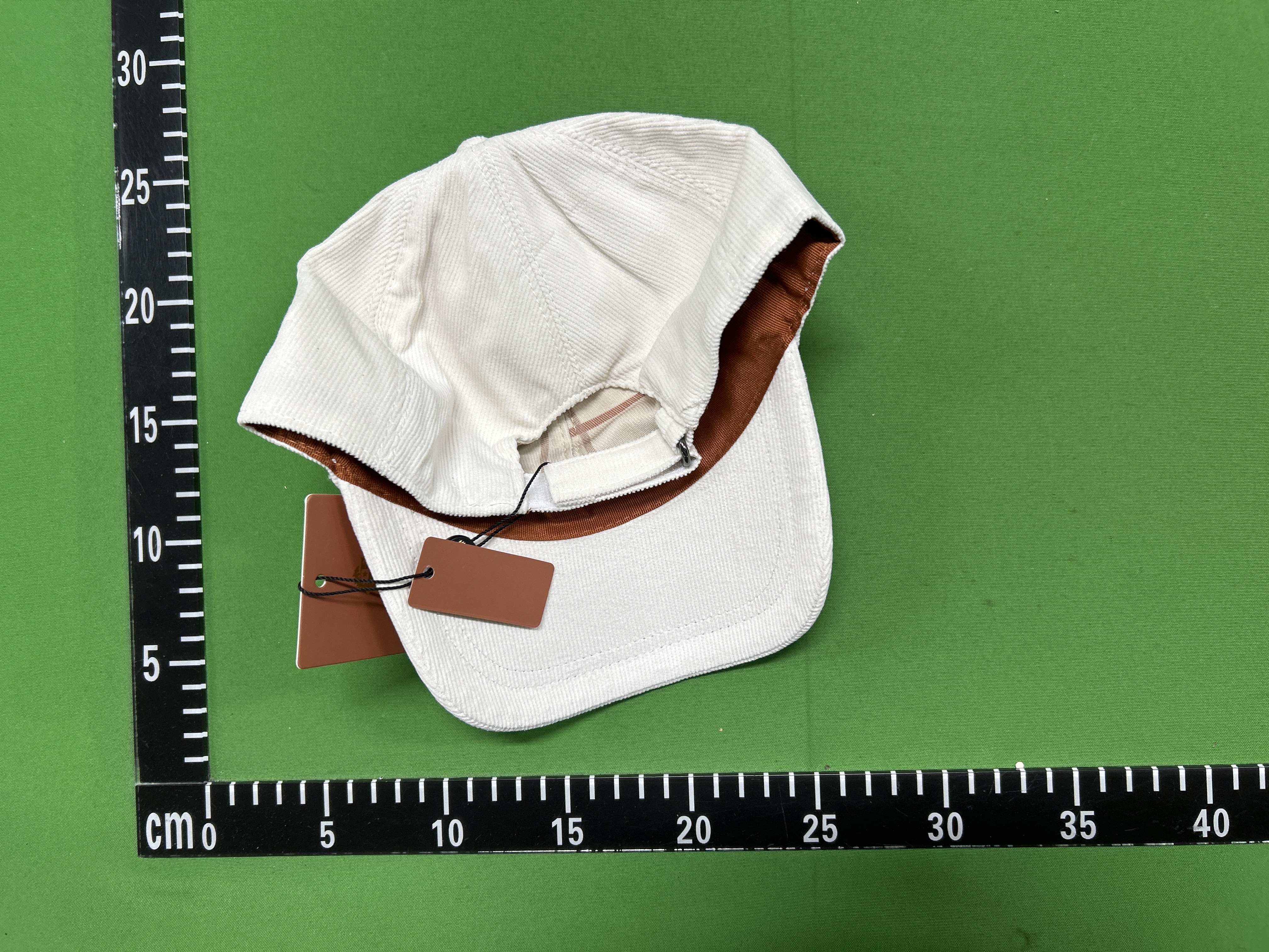 Foto QC 3 de Loro Piana Corduroy Cap Black