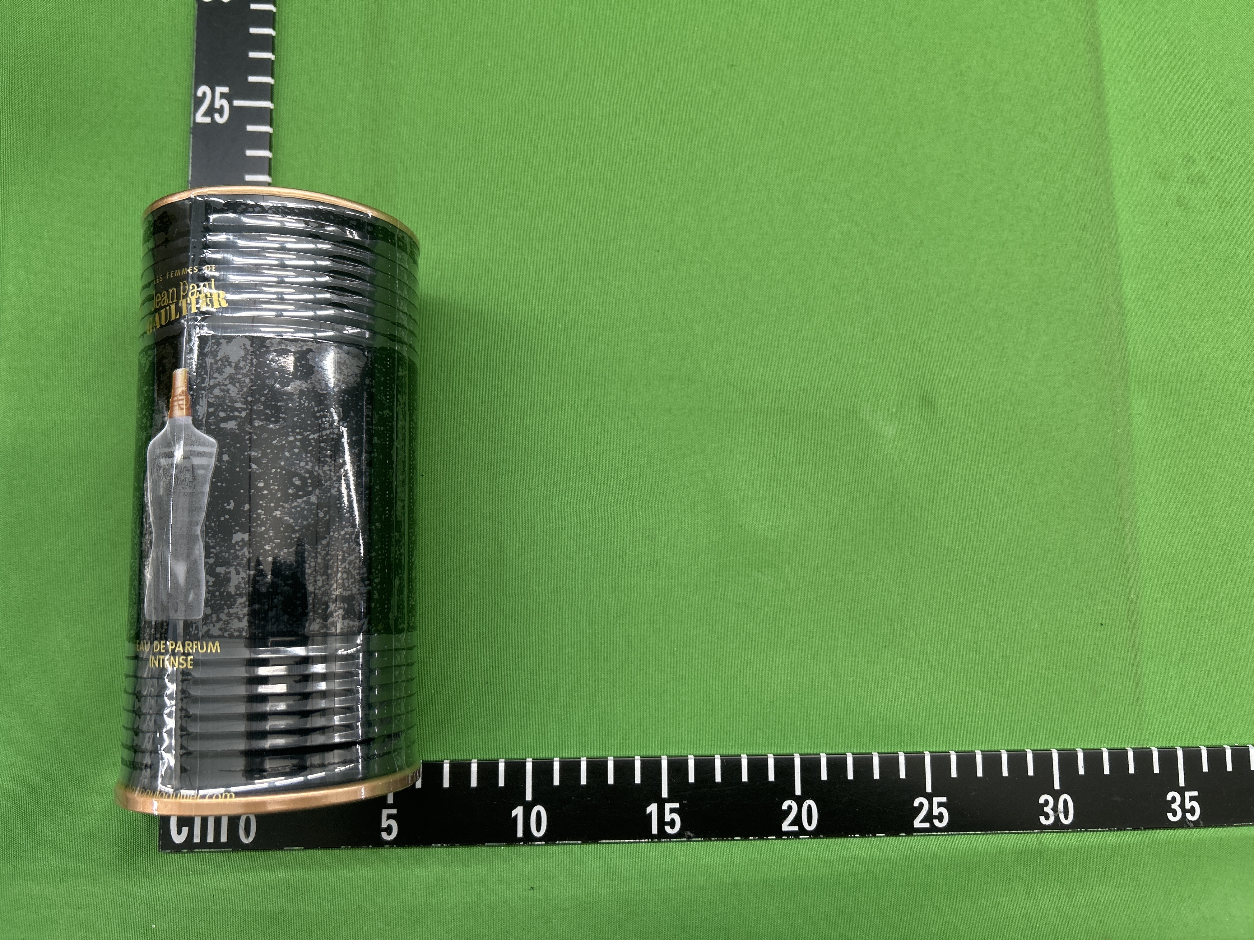 Foto QC 3 de Jean Paul Gaultier Le Beau Le Parfum Perfume