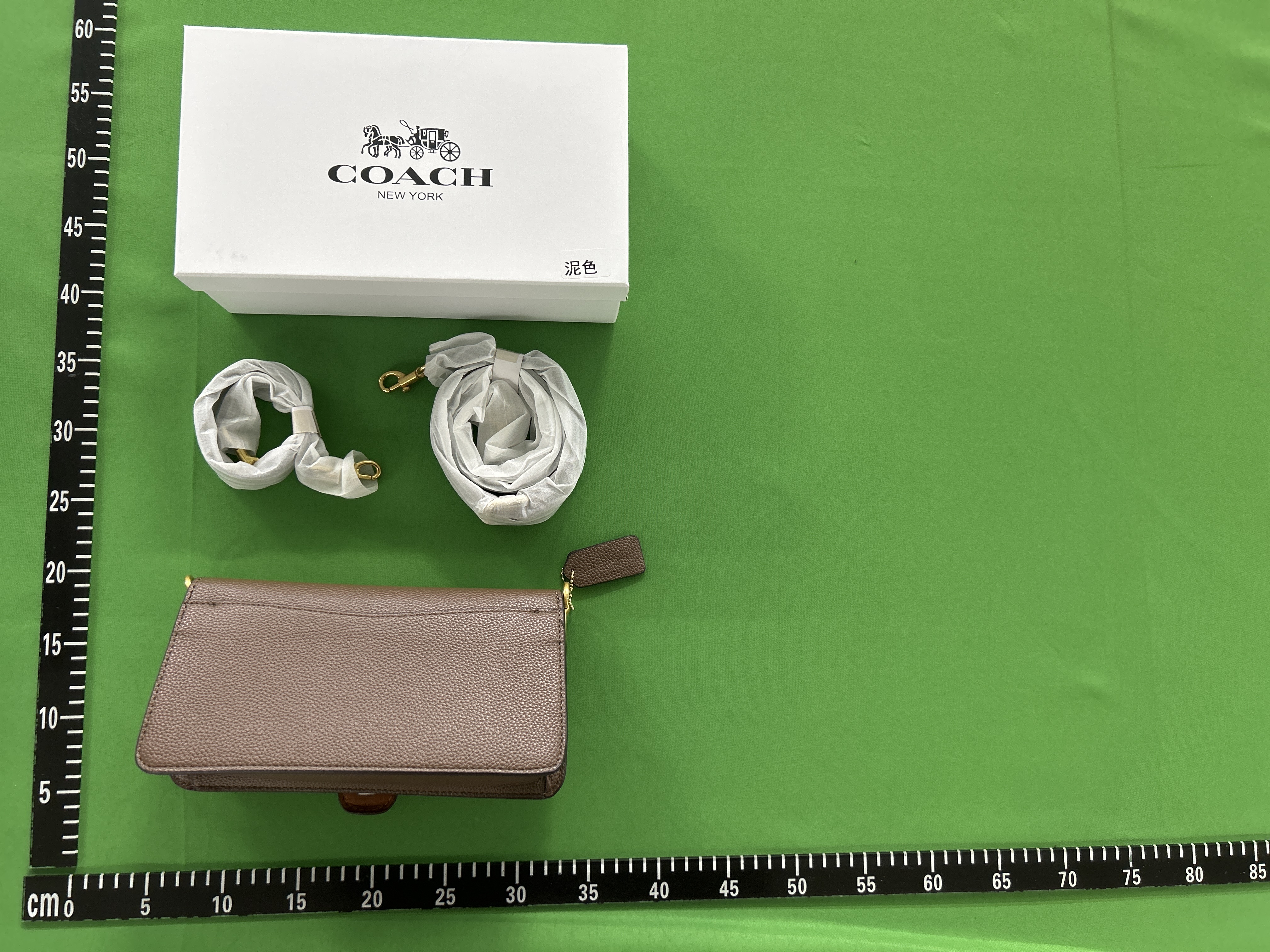 Foto QC 3 de Coach Tabby Shoulder Bag 26 Taupe Polished Pebble Leather