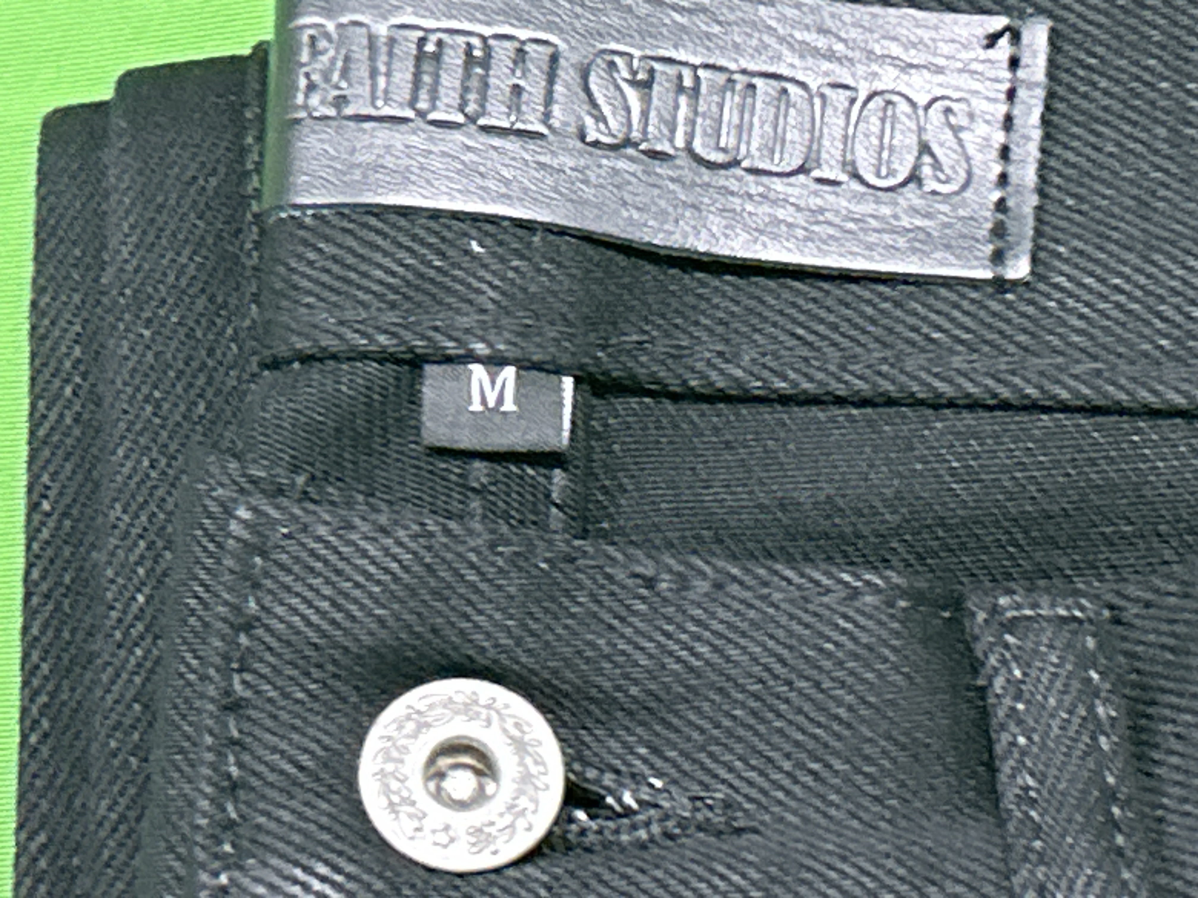 Foto QC 2 de No Faith Jeans Selvedge Bootcut Black