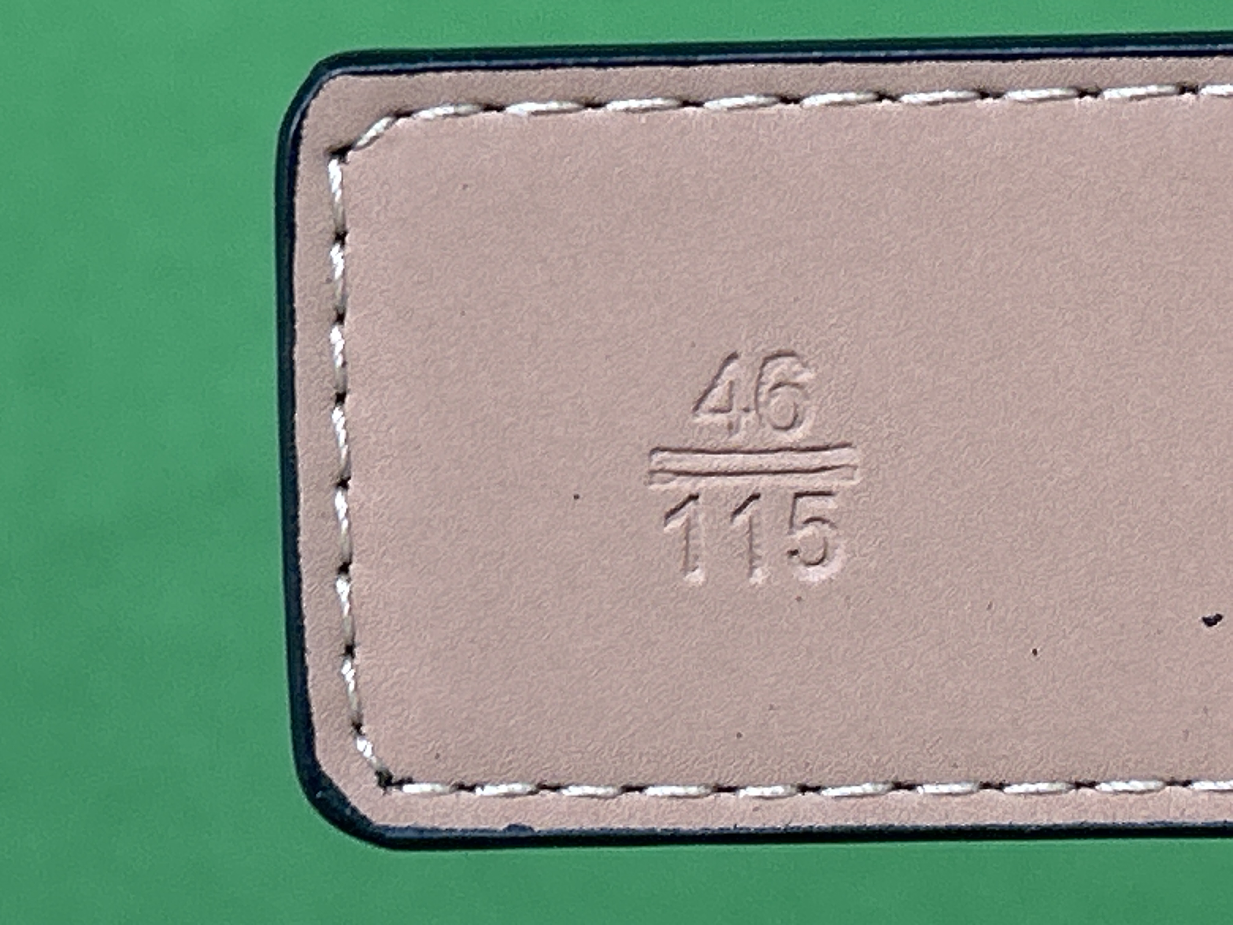 Foto QC 3 de Louis Vuitton LV Initiales Belt Monogram Comics