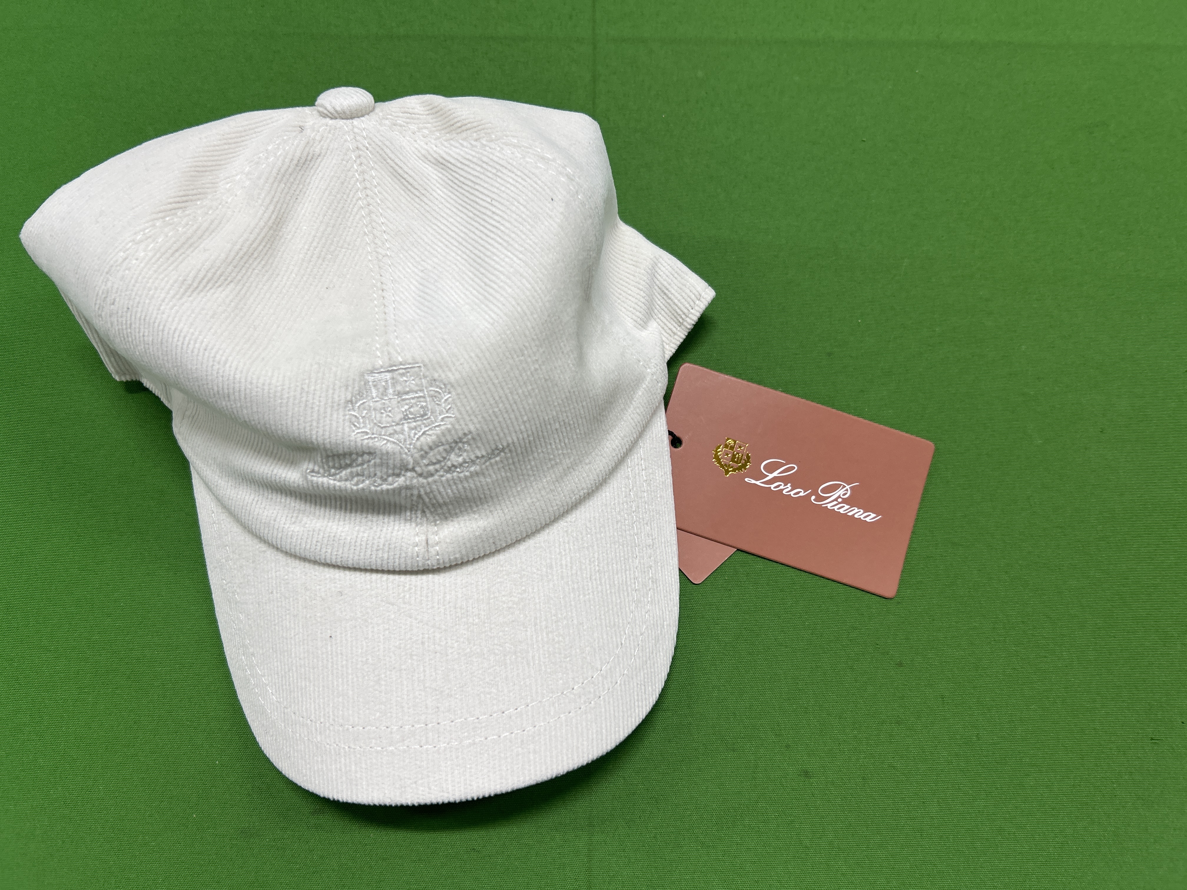 Foto QC 2 de Loro Piana Corduroy Cap Black