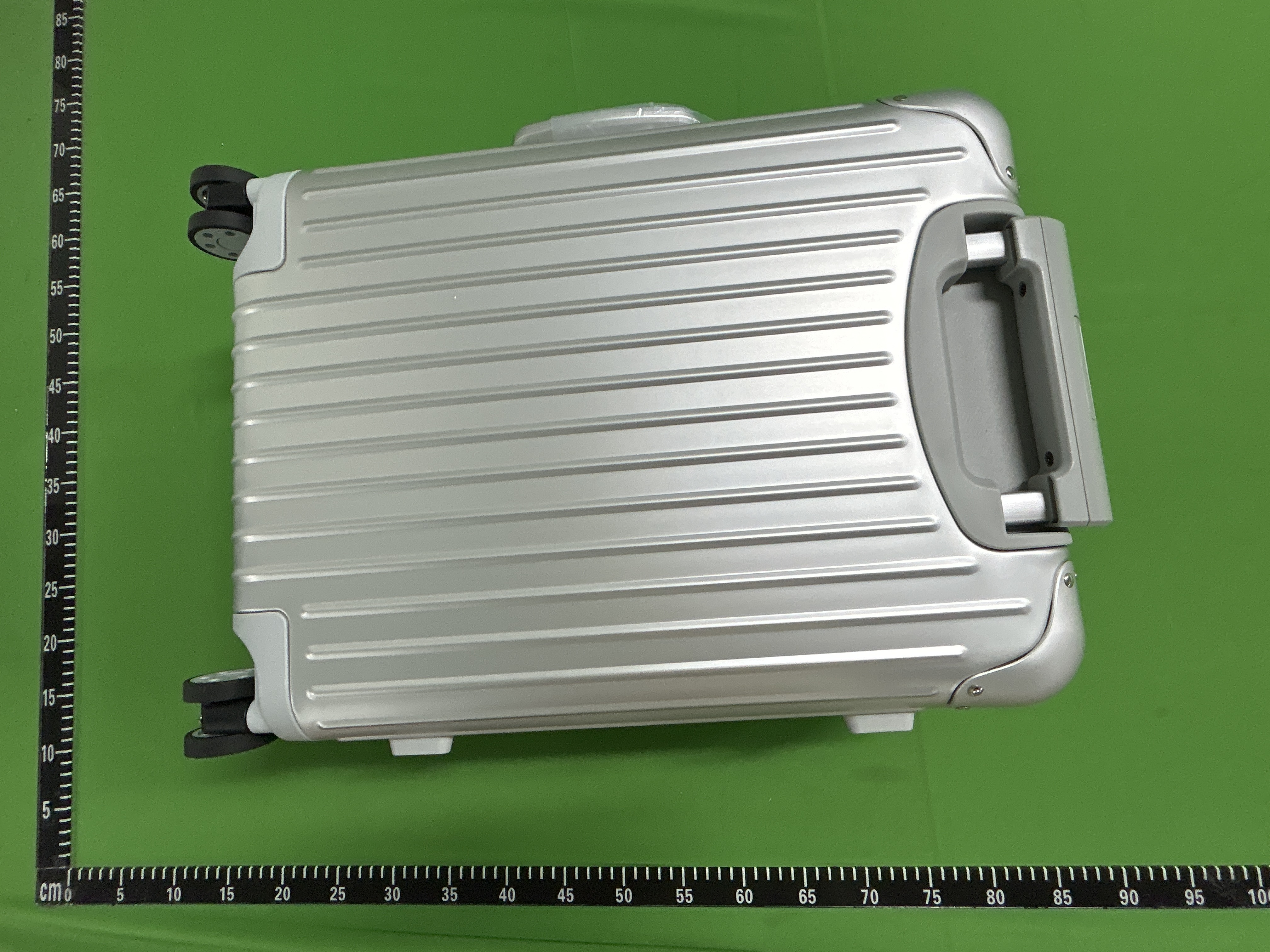 Foto QC 6 de Rimowa Original Cabin Black Aluminum