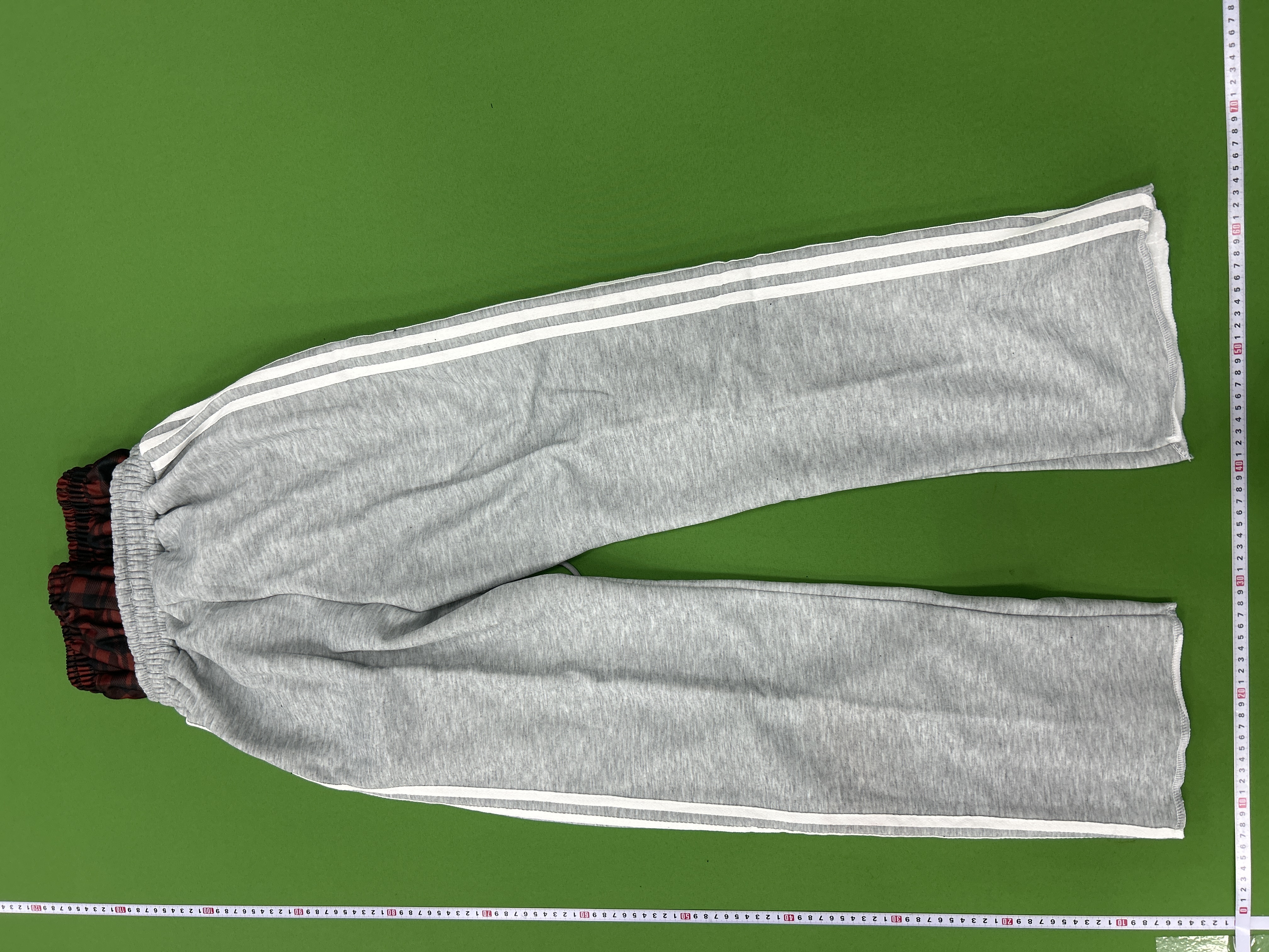 Foto QC 1 de Balenciaga x Adidas Sweatpants Double Waistband Wide Leg Grey