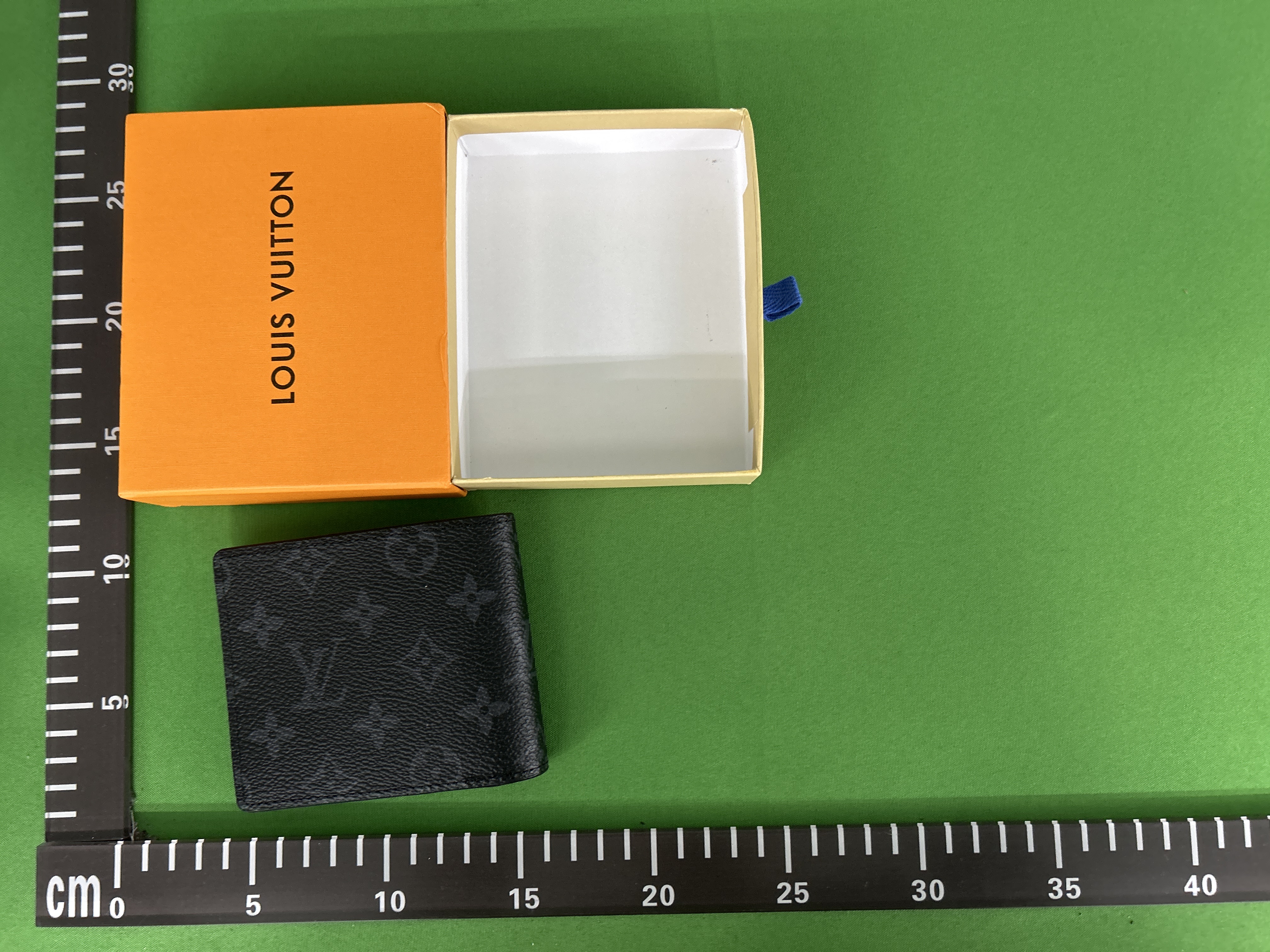 Foto QC 1 de Louis Vuitton Multiple Wallet Damier Infini Leather Onyx