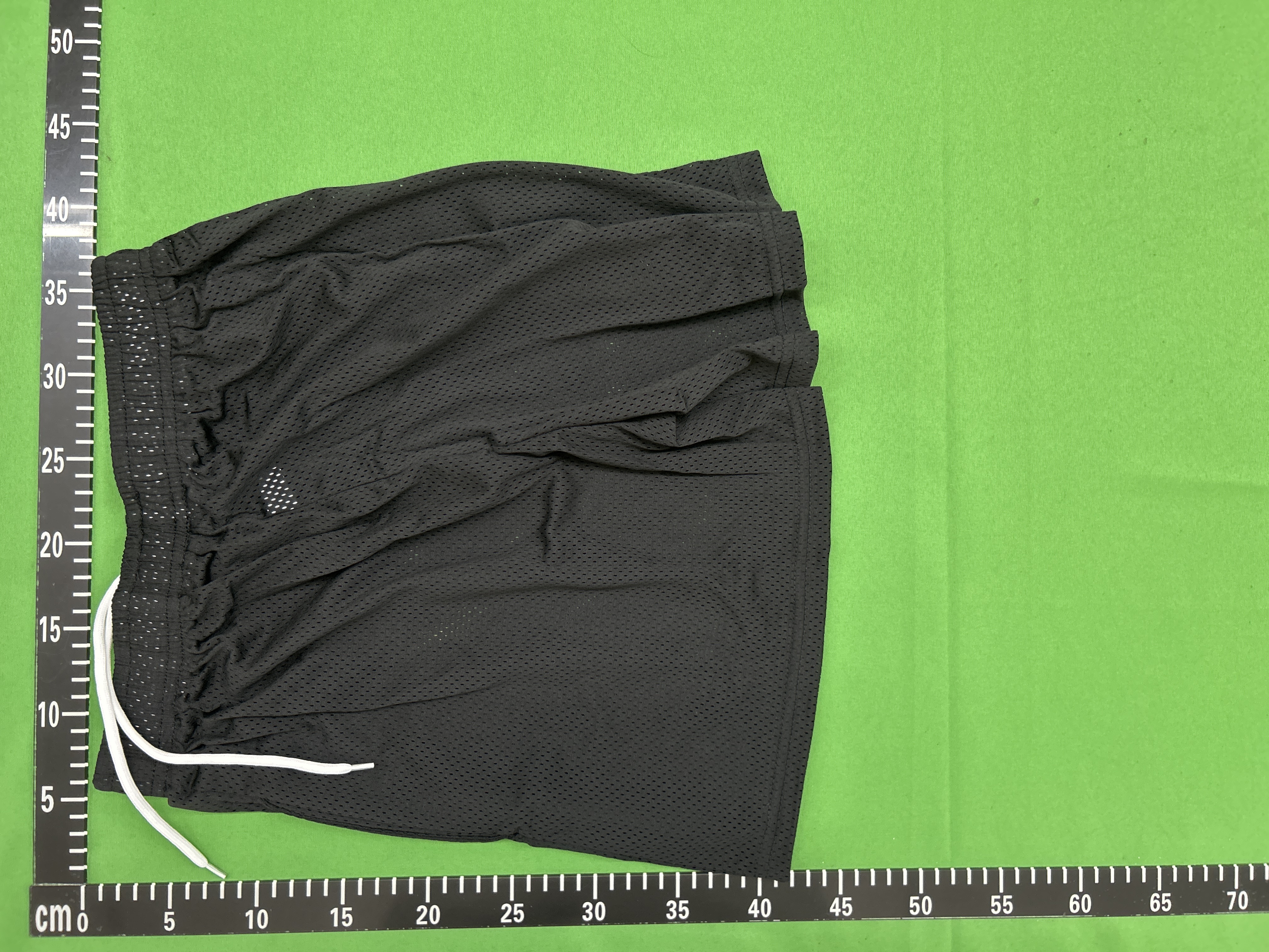 Foto QC 4 de Eric Emanuel Basic Short Basketball Shorts Mesh Forest Camo Pink