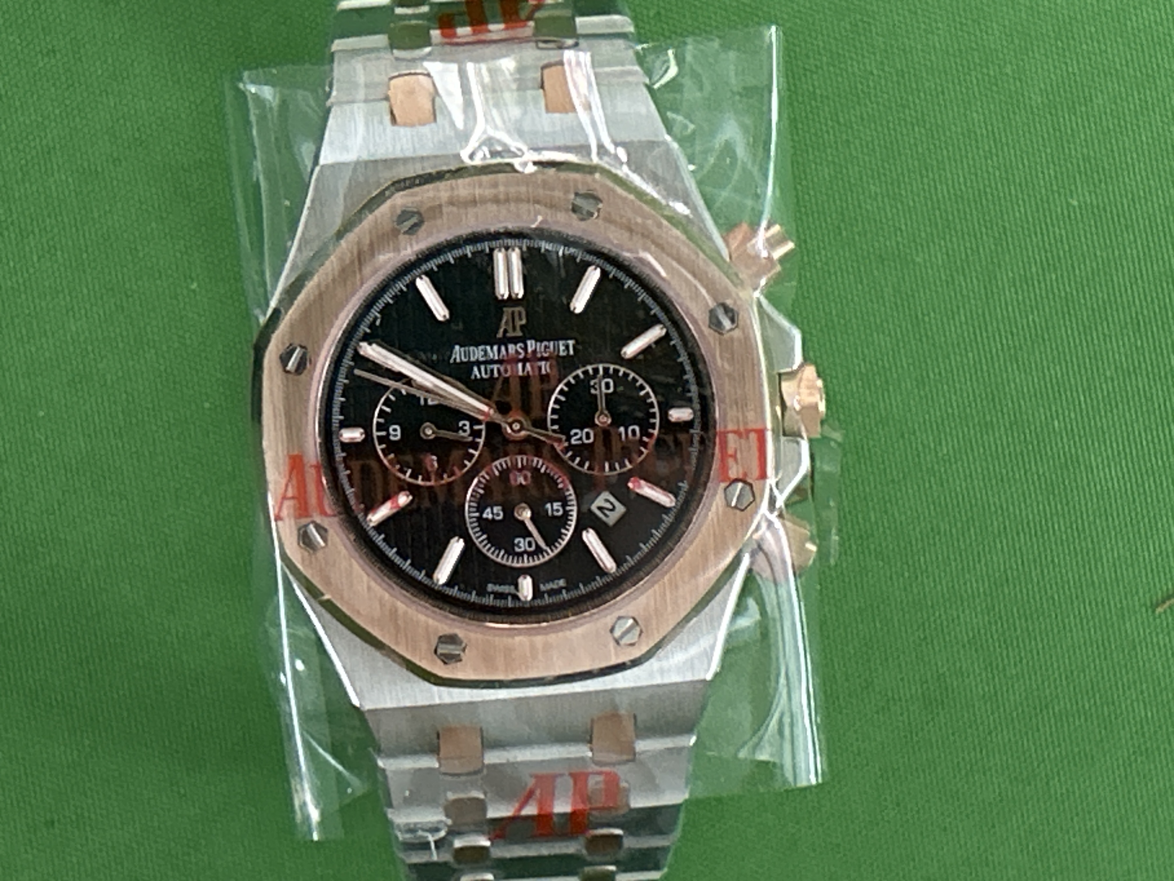 Foto QC 6 de Audemars Piguet Royal Oak Selfwinding 15451ST.ZZ.1256ST.01