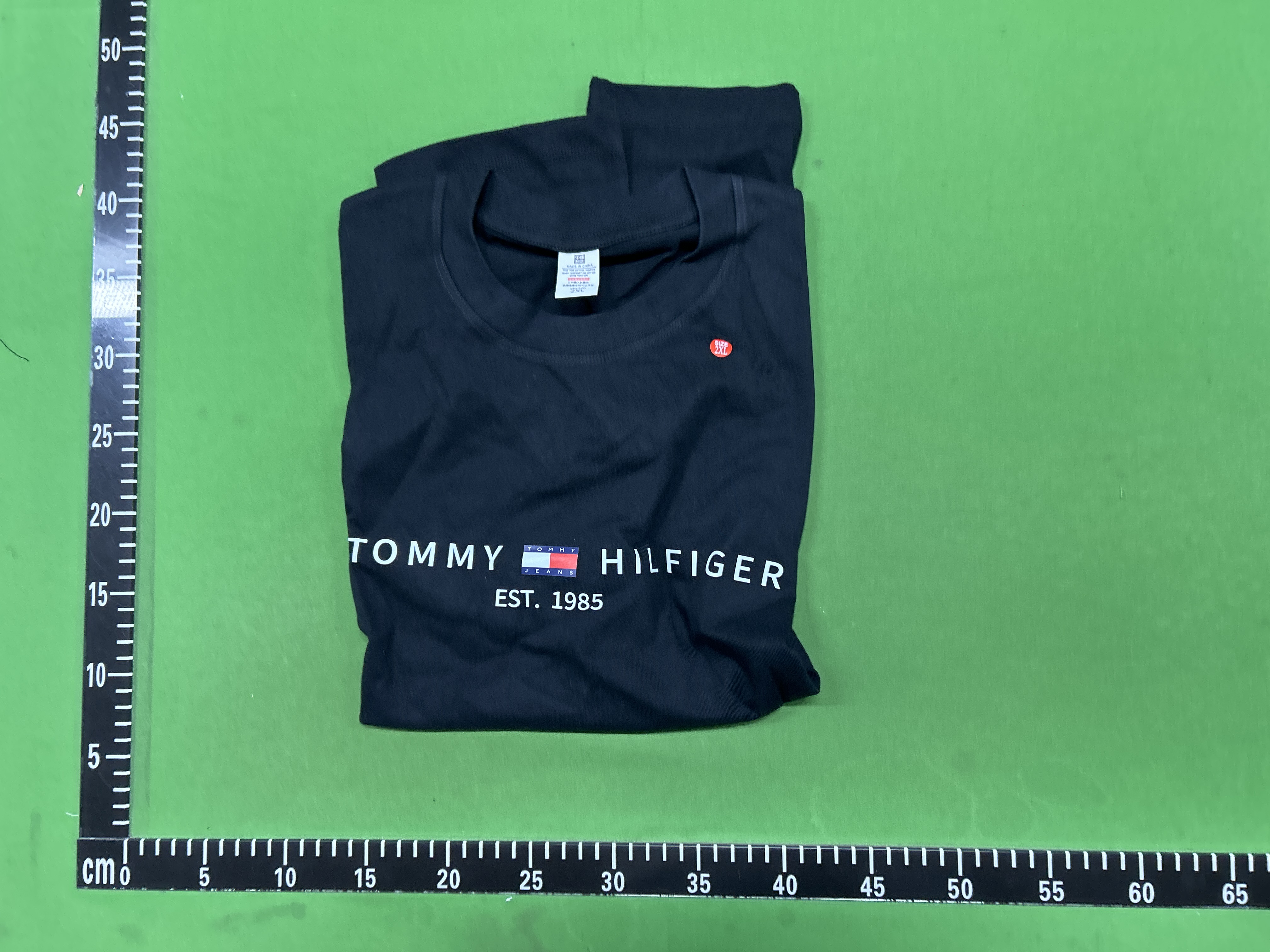 Foto QC 1 de Tommy Hilfiger T-shirt Logo EST.1985 Black