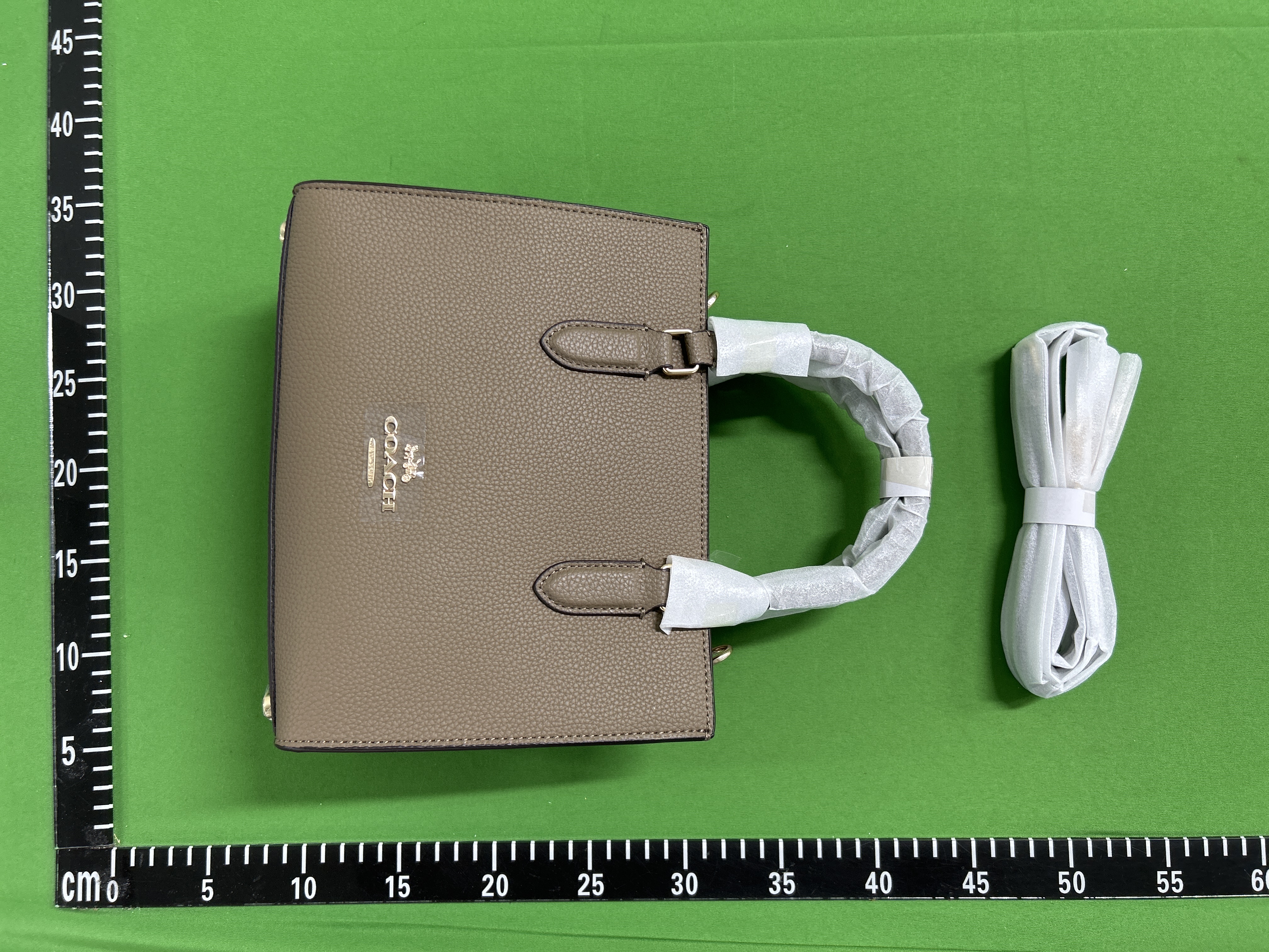 Foto QC 2 de Coach Tabby Shoulder Bag 26 Black Pebble Leather