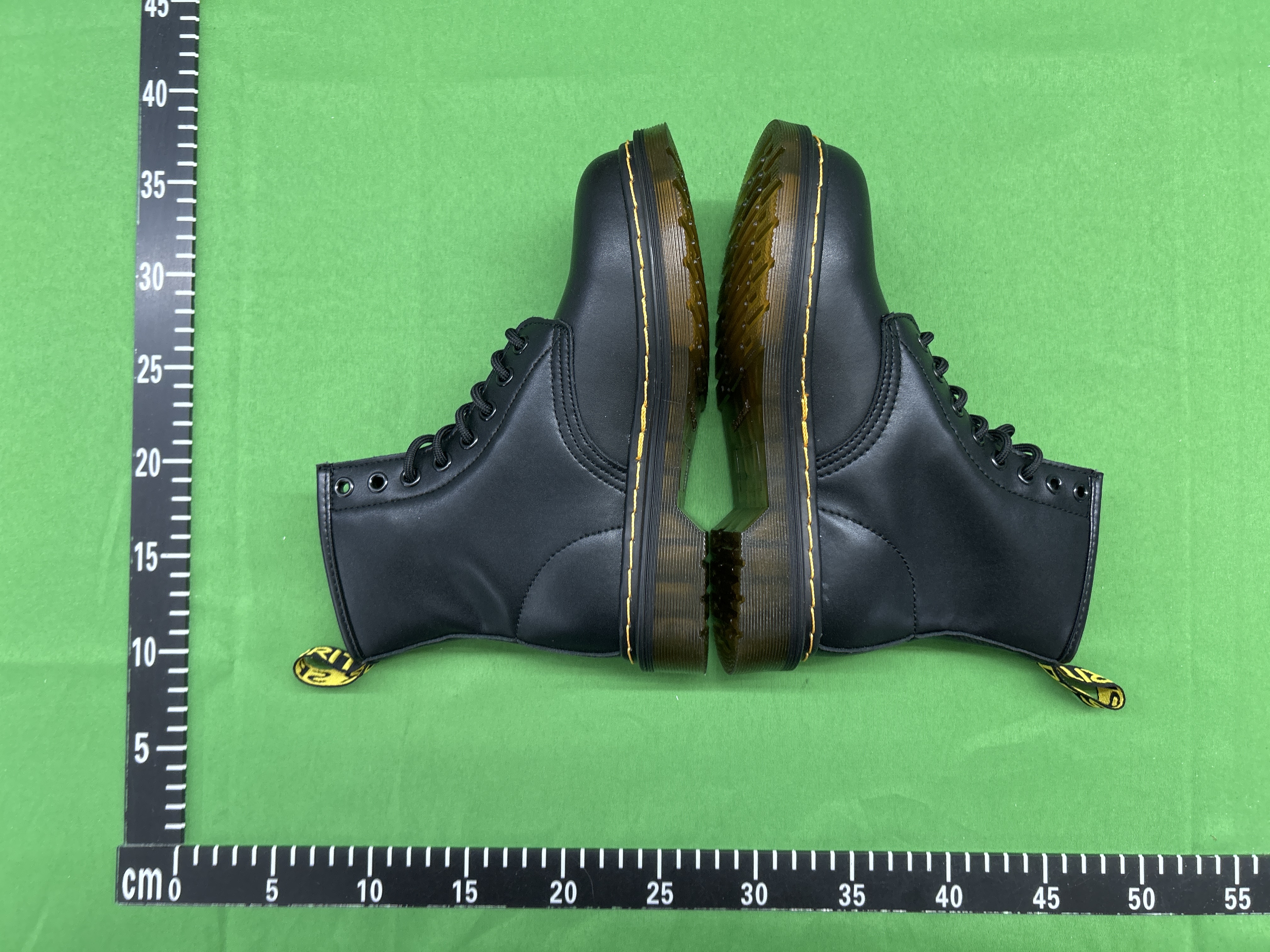 Foto QC 4 de Dr. Martens Jadon Platform Leather Boot Black