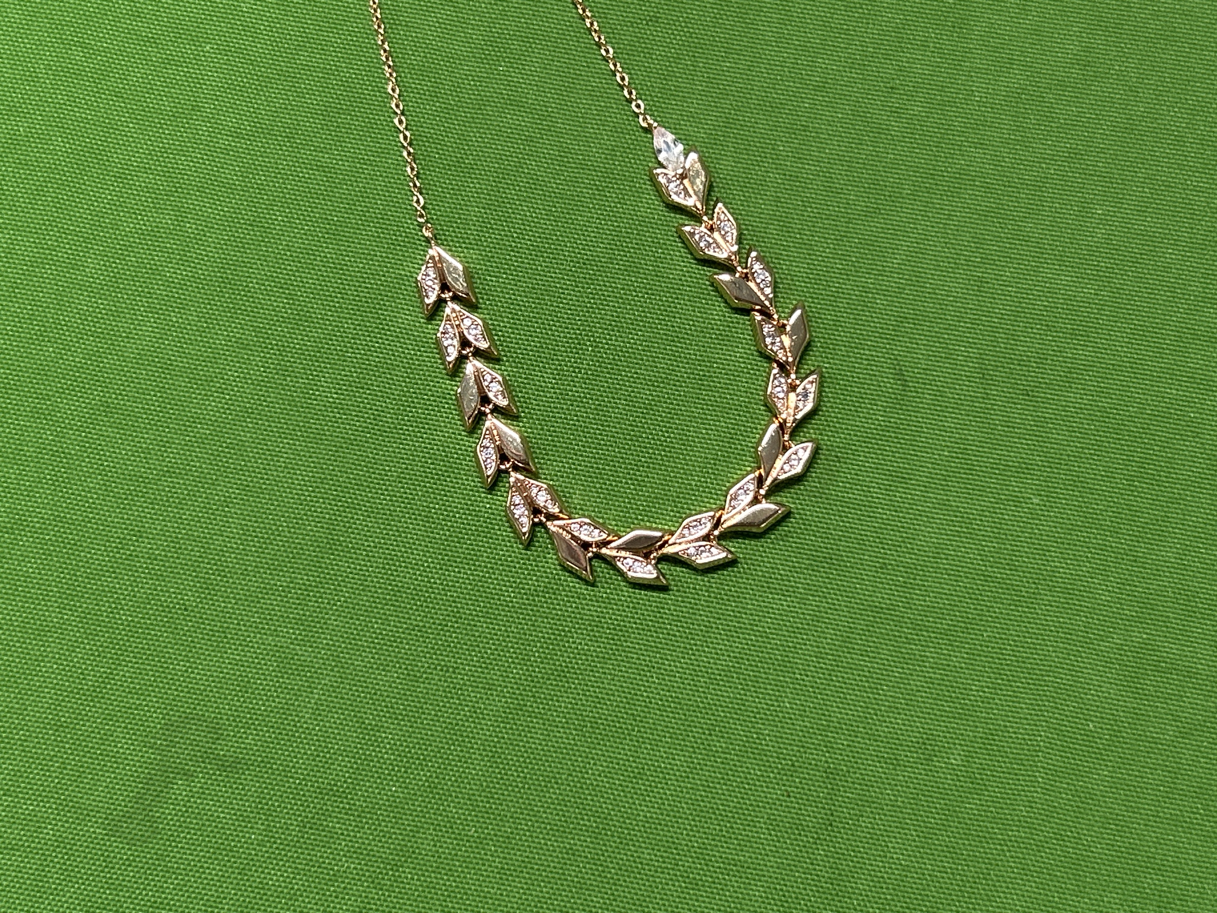 Foto QC 5 de Tiffany & Co. Soleste Earrings Silver Diamond Silver