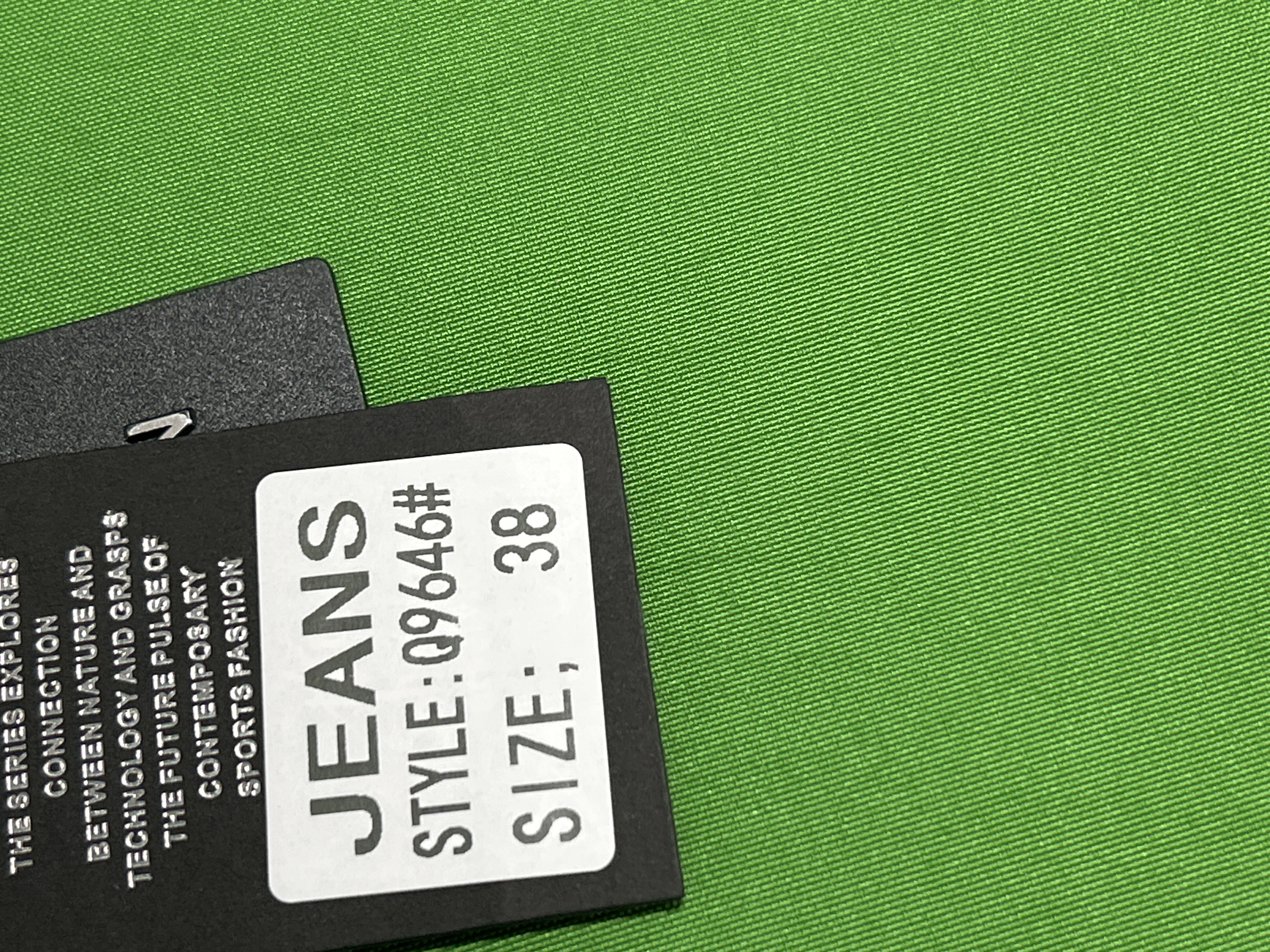 Foto QC 2 de Prada Jeans Triangle Logo Black