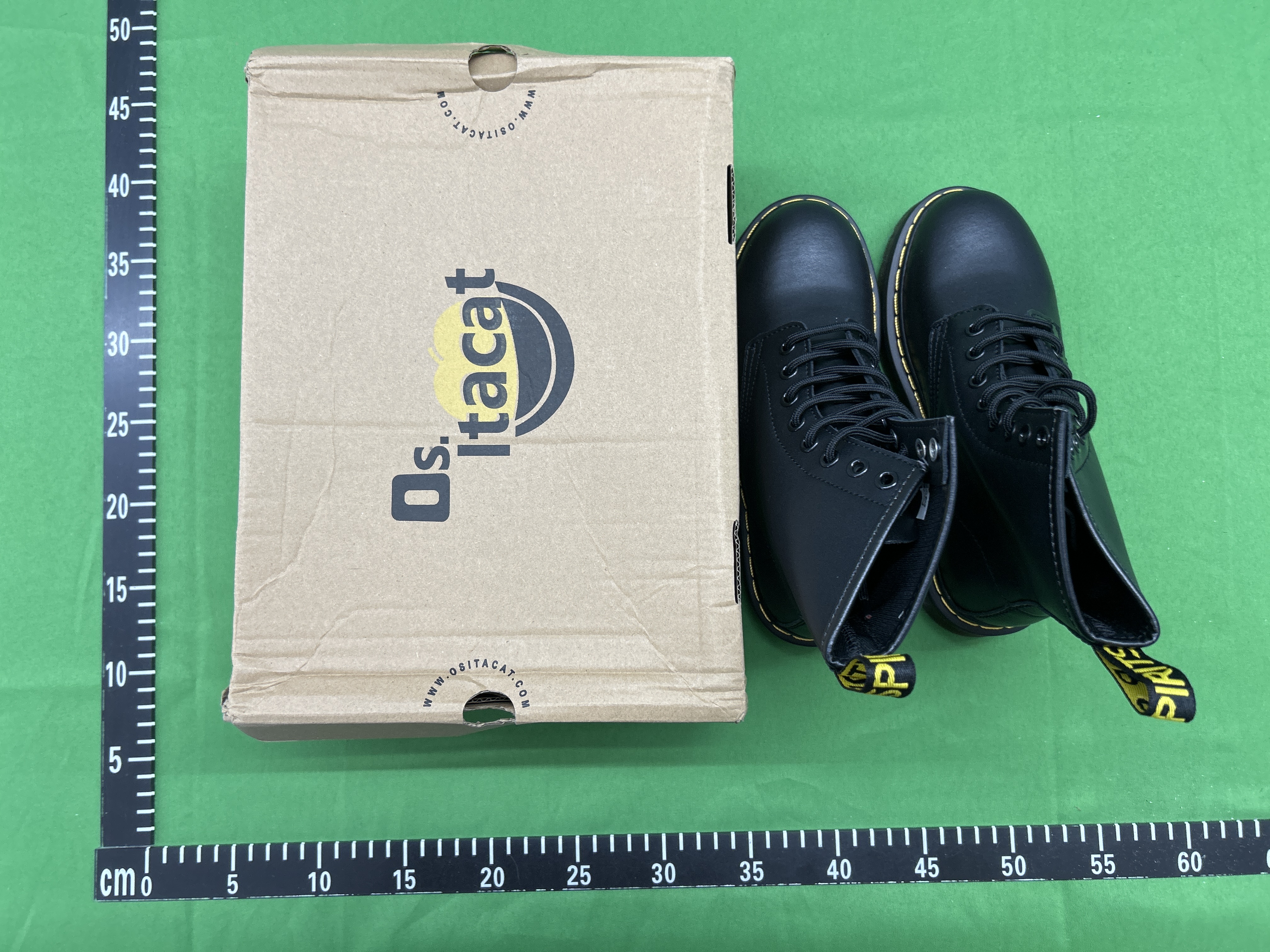 Foto QC 2 de Dr. Martens Jadon Platform Leather Boot Black