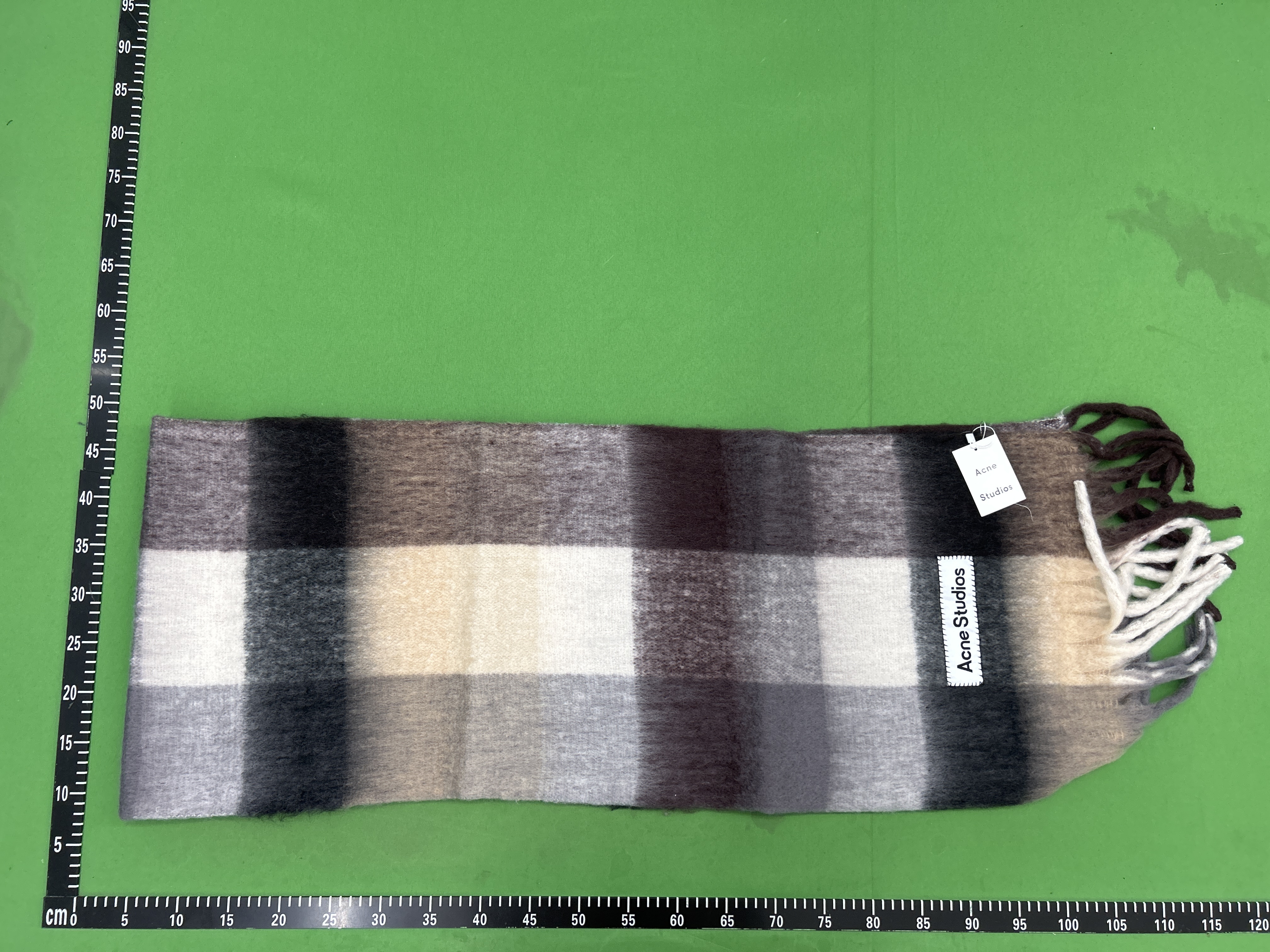 Foto QC 2 de Acne Studios Mohair Checked Scarf Green/Grey/Black