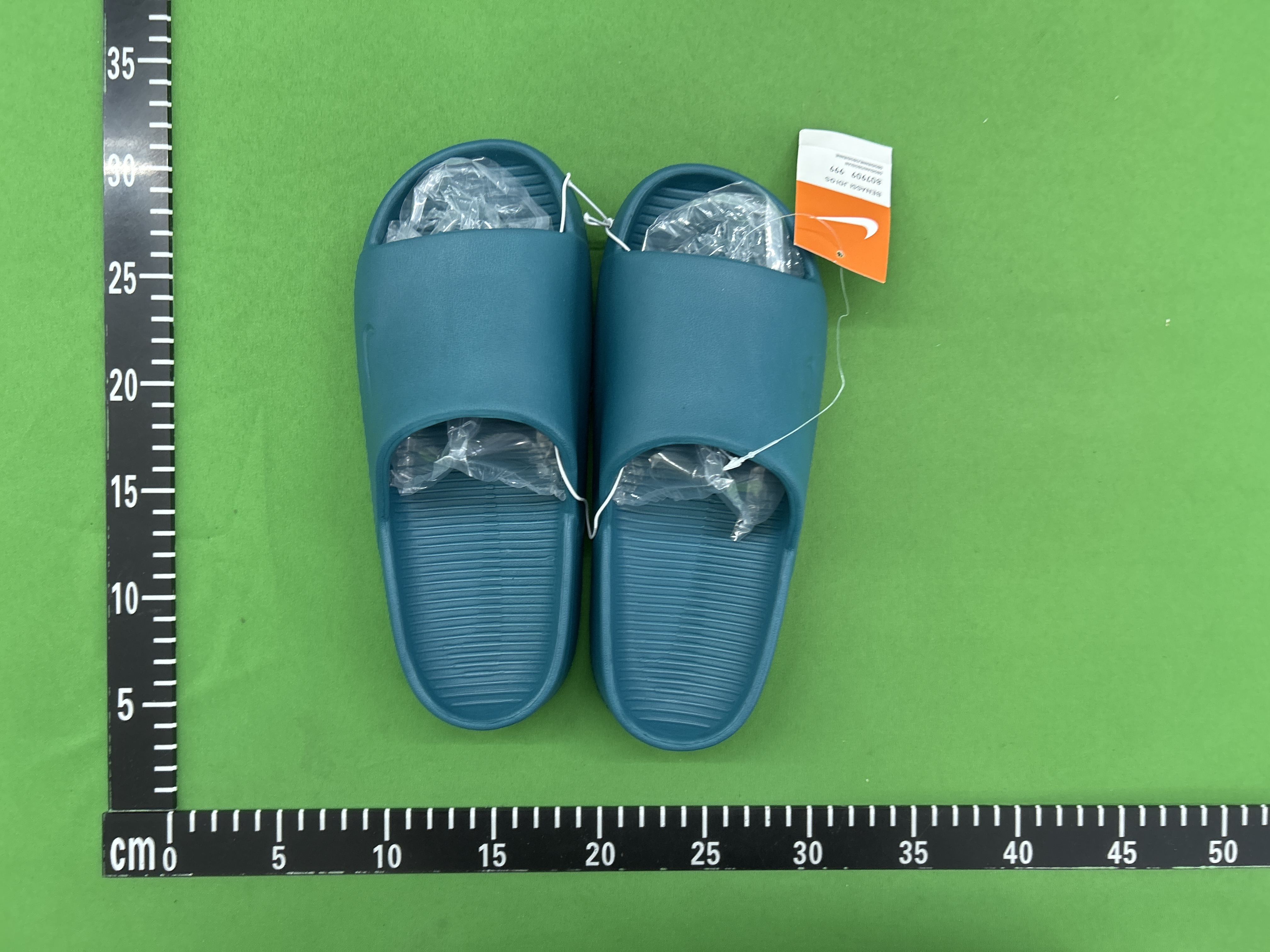 Foto QC 1 de adidas Yeezy Slide Foam Onyx HQ6448