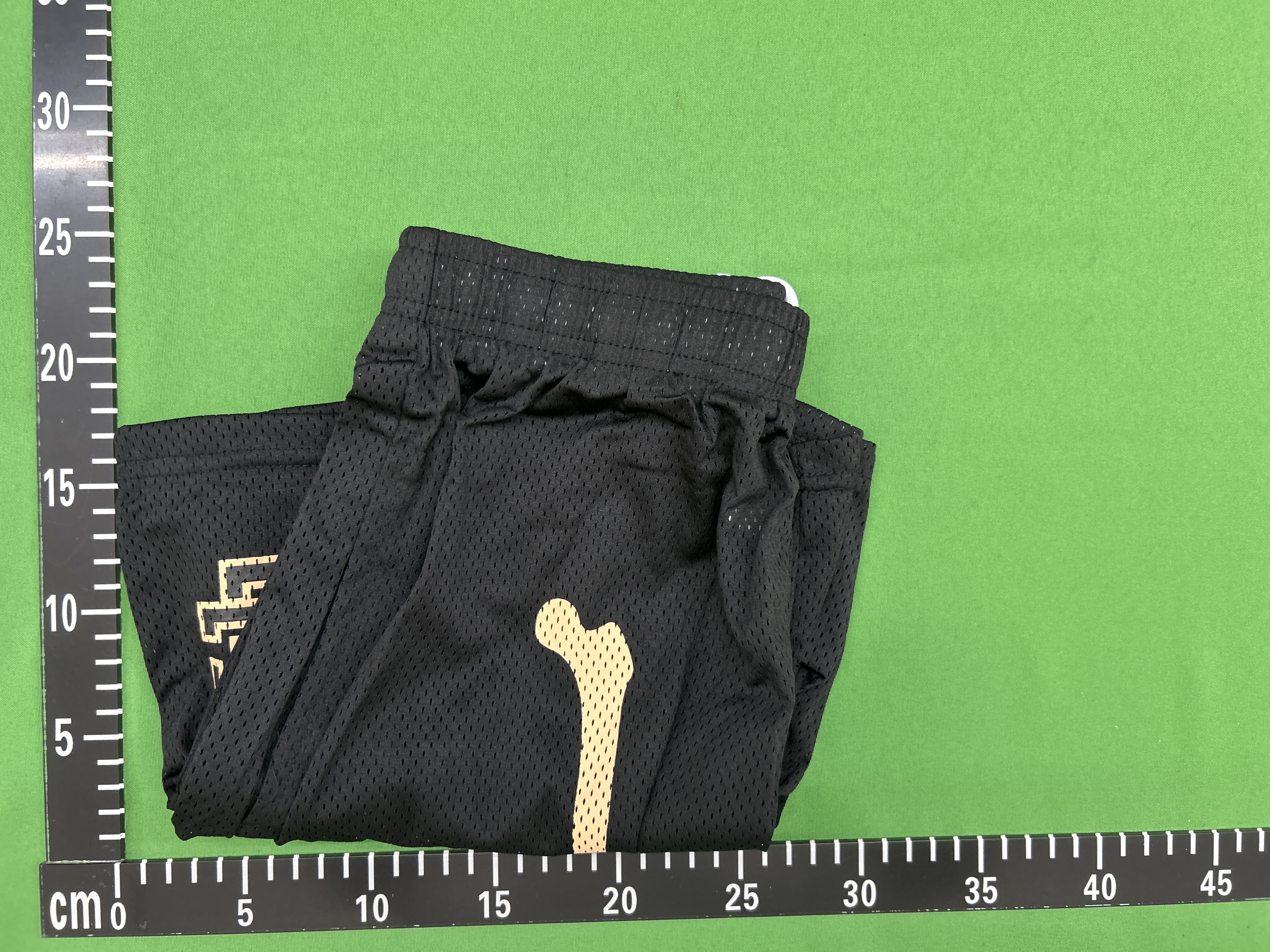 Foto QC 1 de Eric Emanuel Basic Short Basketball Shorts Mesh Forest Camo Pink