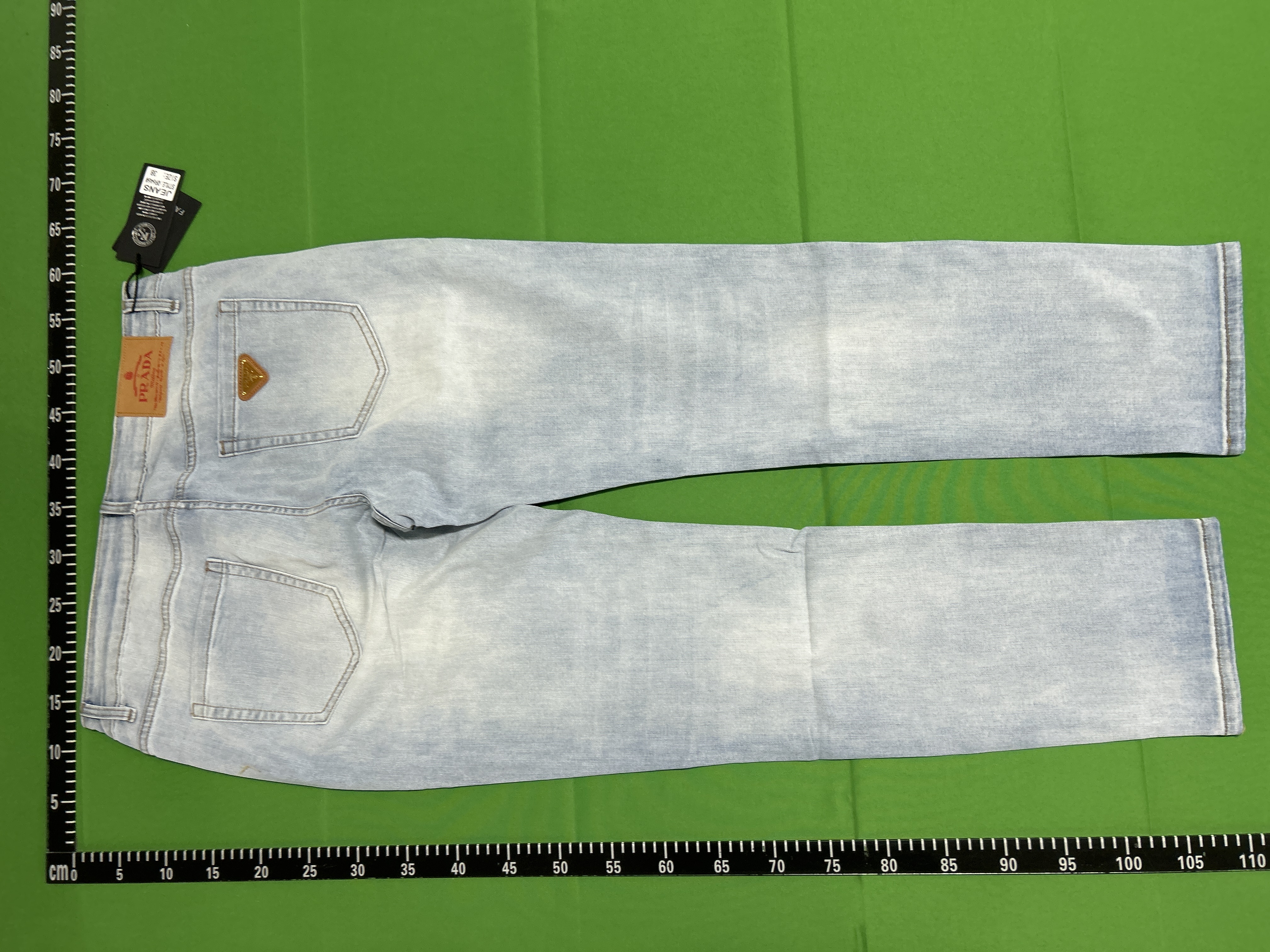 Foto QC 4 de Prada Jeans Triangle Logo Black