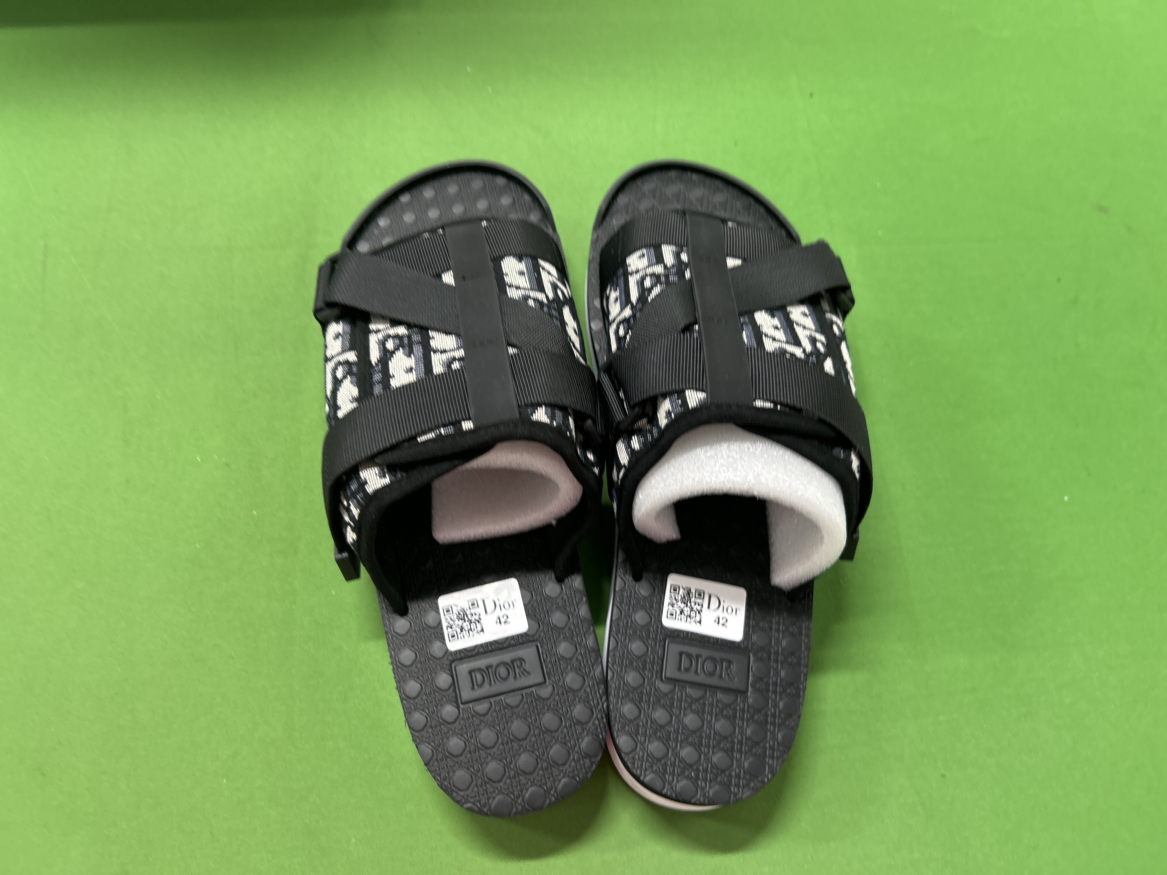 Foto QC 8 de Dior Alpha Sandals Oblique Canvas Black